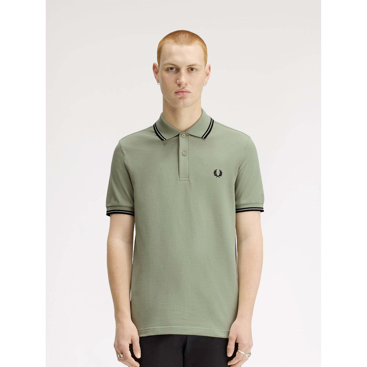 FP_TWIN_TIPPED_FRED_PERRY_SHIRT_M3600_S23_Image_2
