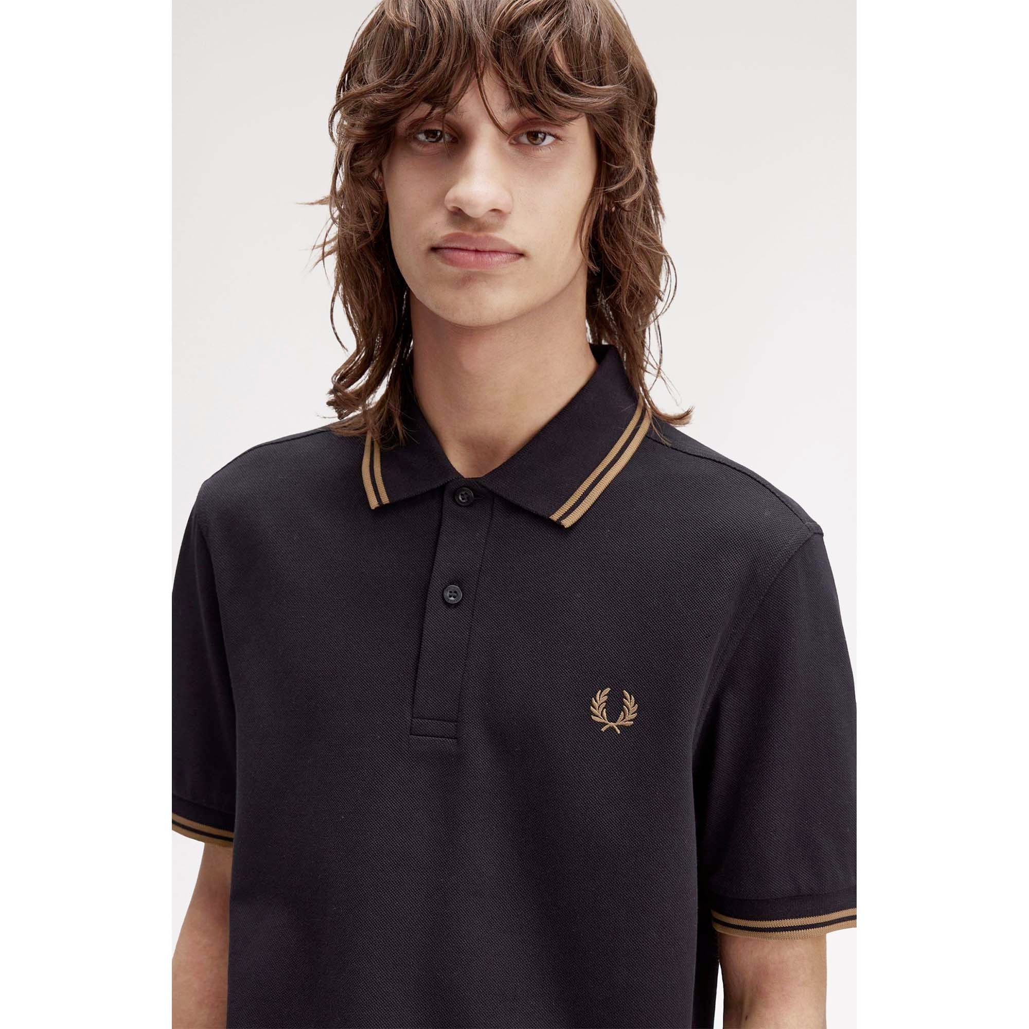 FP_TWIN_TIPPED_FRED_PERRY_SHIRT_M3600_S77_Image_4