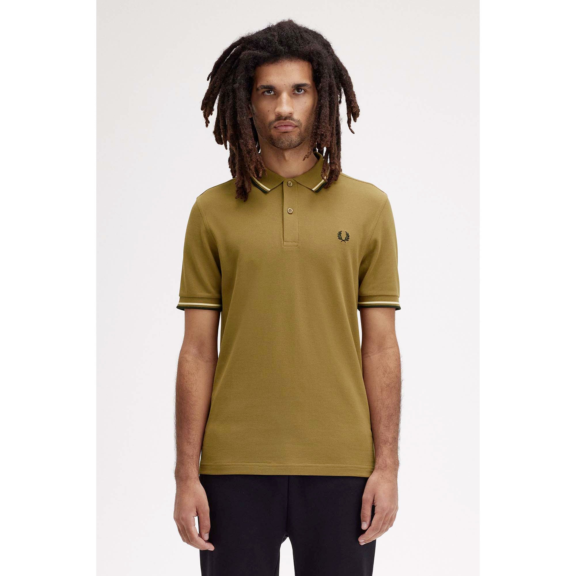 FP_TWIN_TIPPED_FRED_PERRY_SHIRT_M3600_W60_Image_4