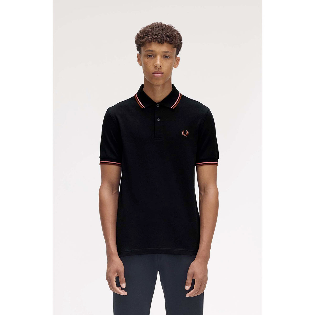 FP_TWIN_TIPPED_FRED_PERRY_SHIRT_M3600_Y67_Image_2