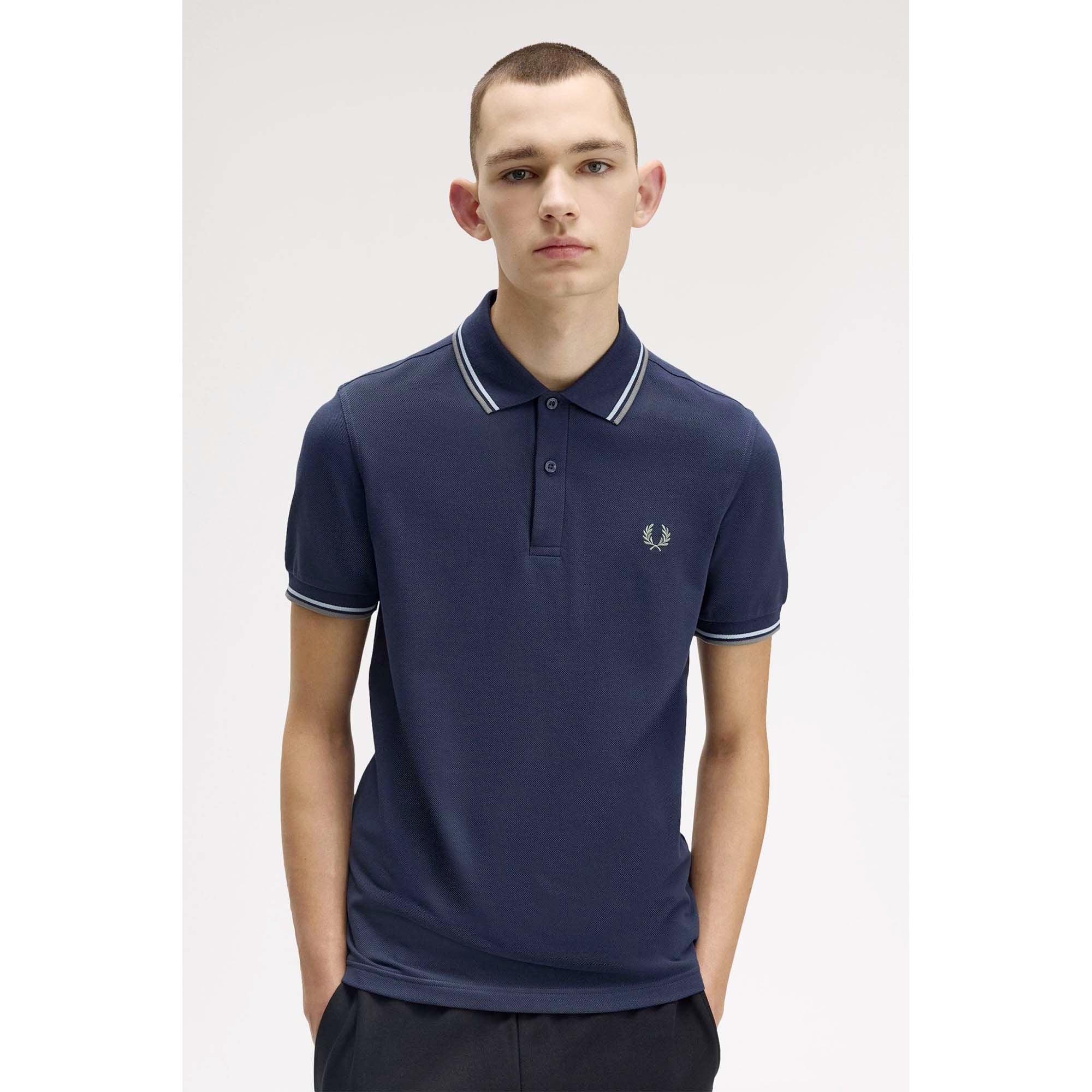 FP_TWIN_TIPPED_FRED_PERRY_SHIRT_M3600_Z47_Image_2
