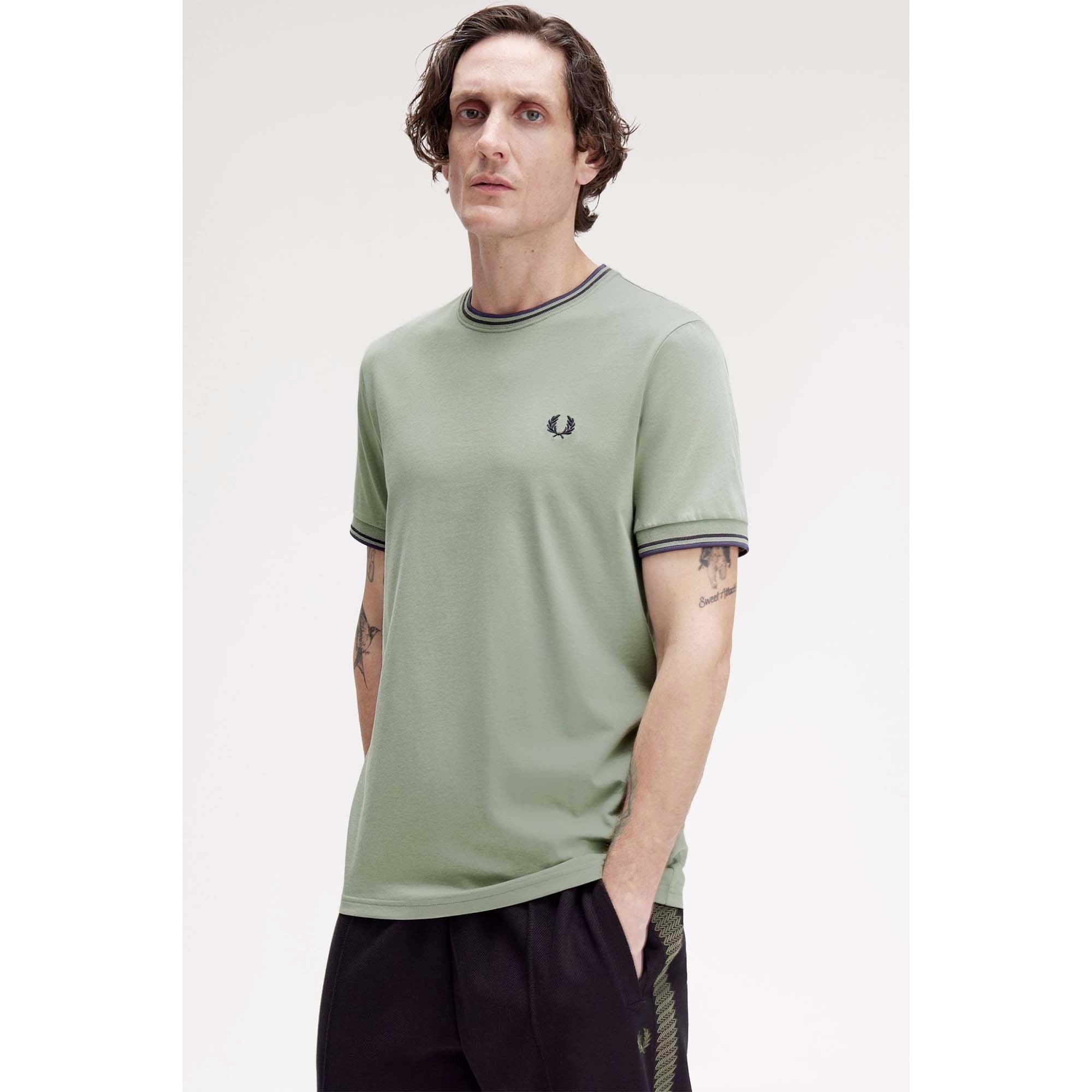 FP_TWIN_TIPPED_T-SHIRT_M1588V_Z49_Image_2