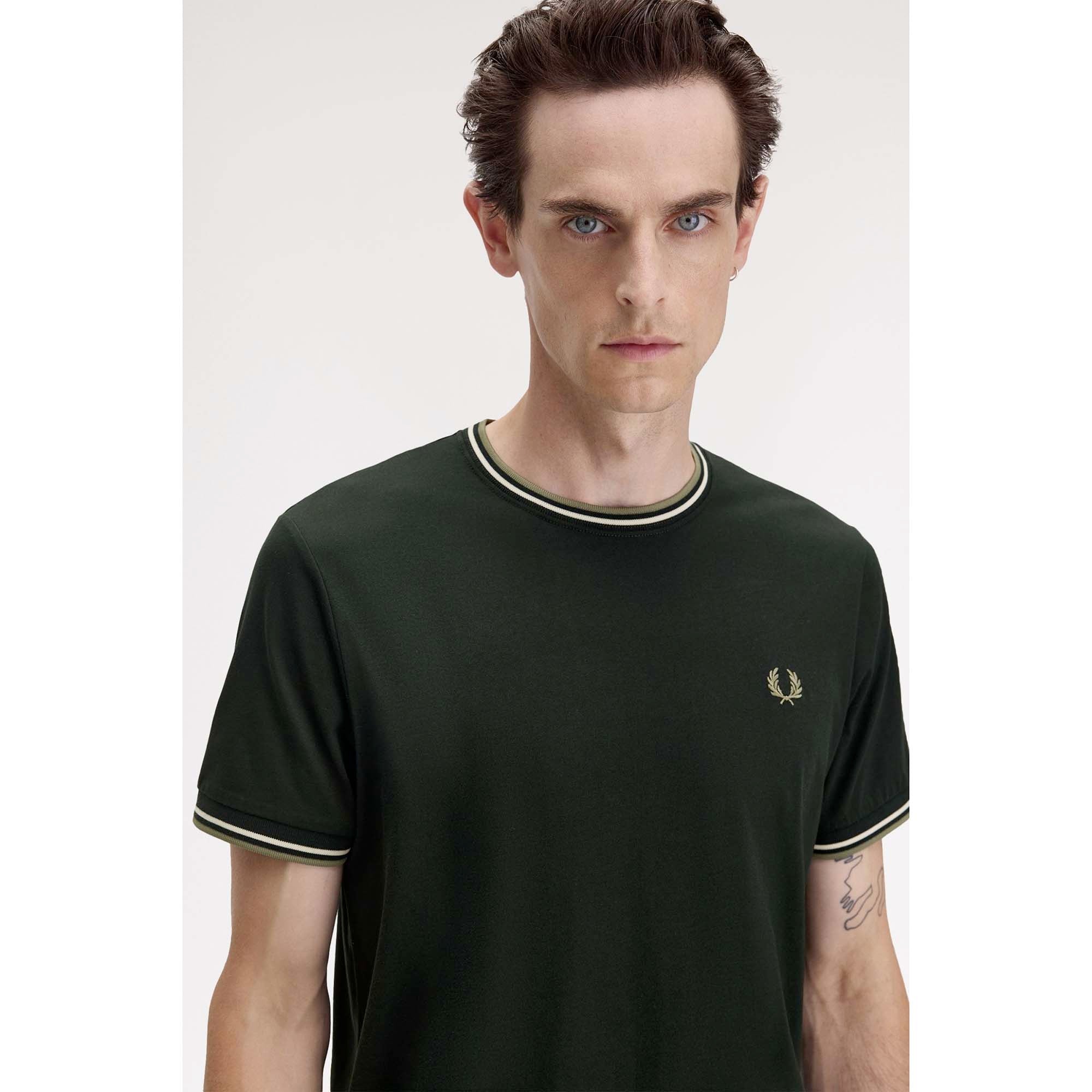 FP_TWIN_TIPPED_T-SHIRT_M1588_Y65_Image_5