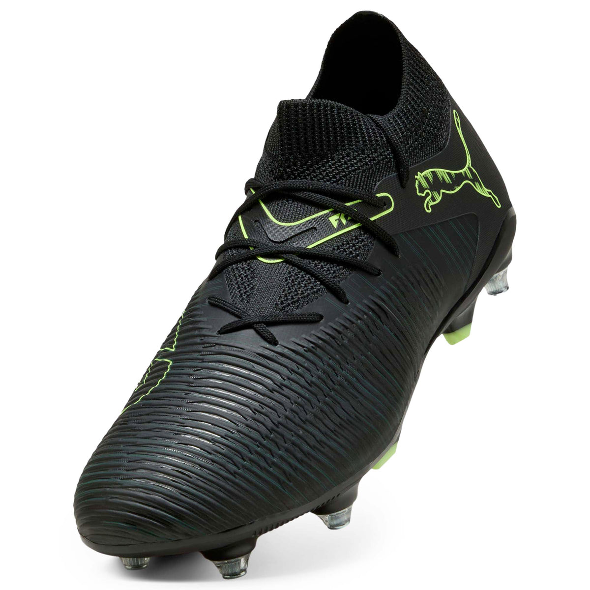 FUTURE_8_MATCH_MXSG_108594_02_Image_5