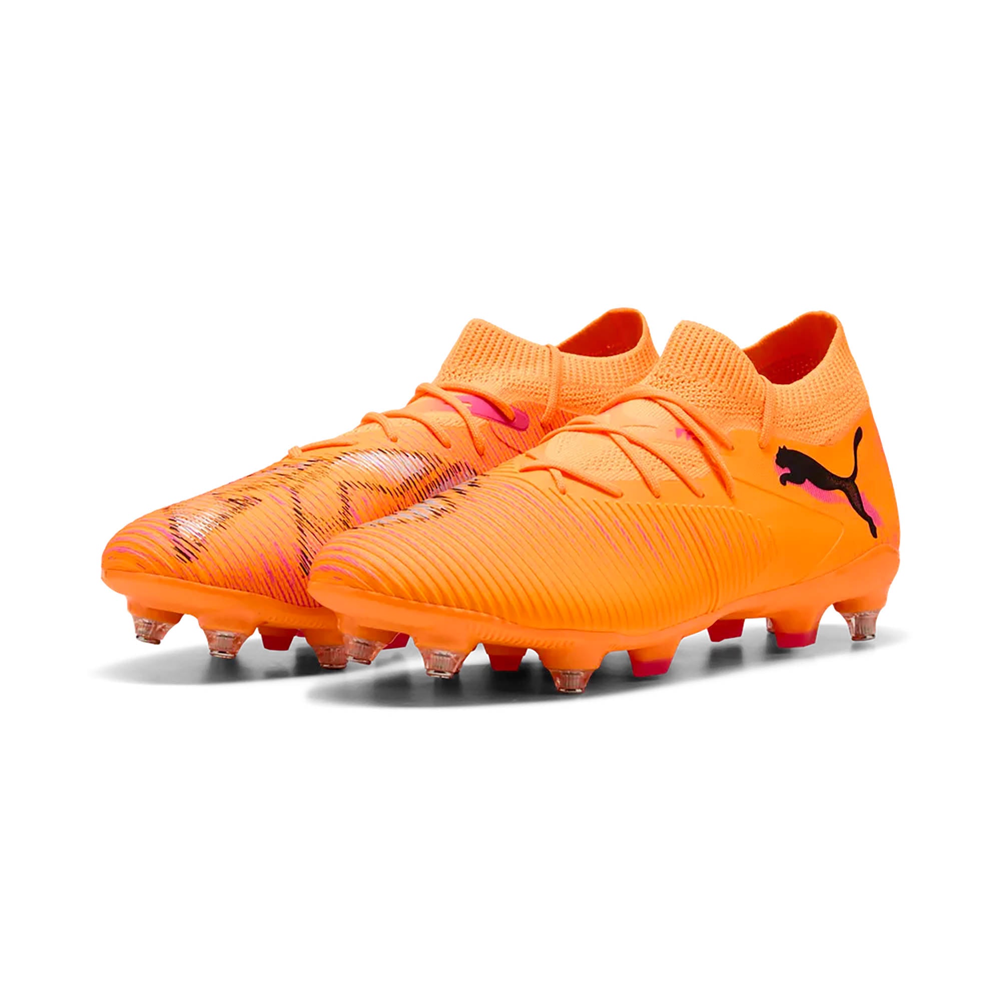 FUTURE_8_MATCH_MXSG_108594_03_Image_2