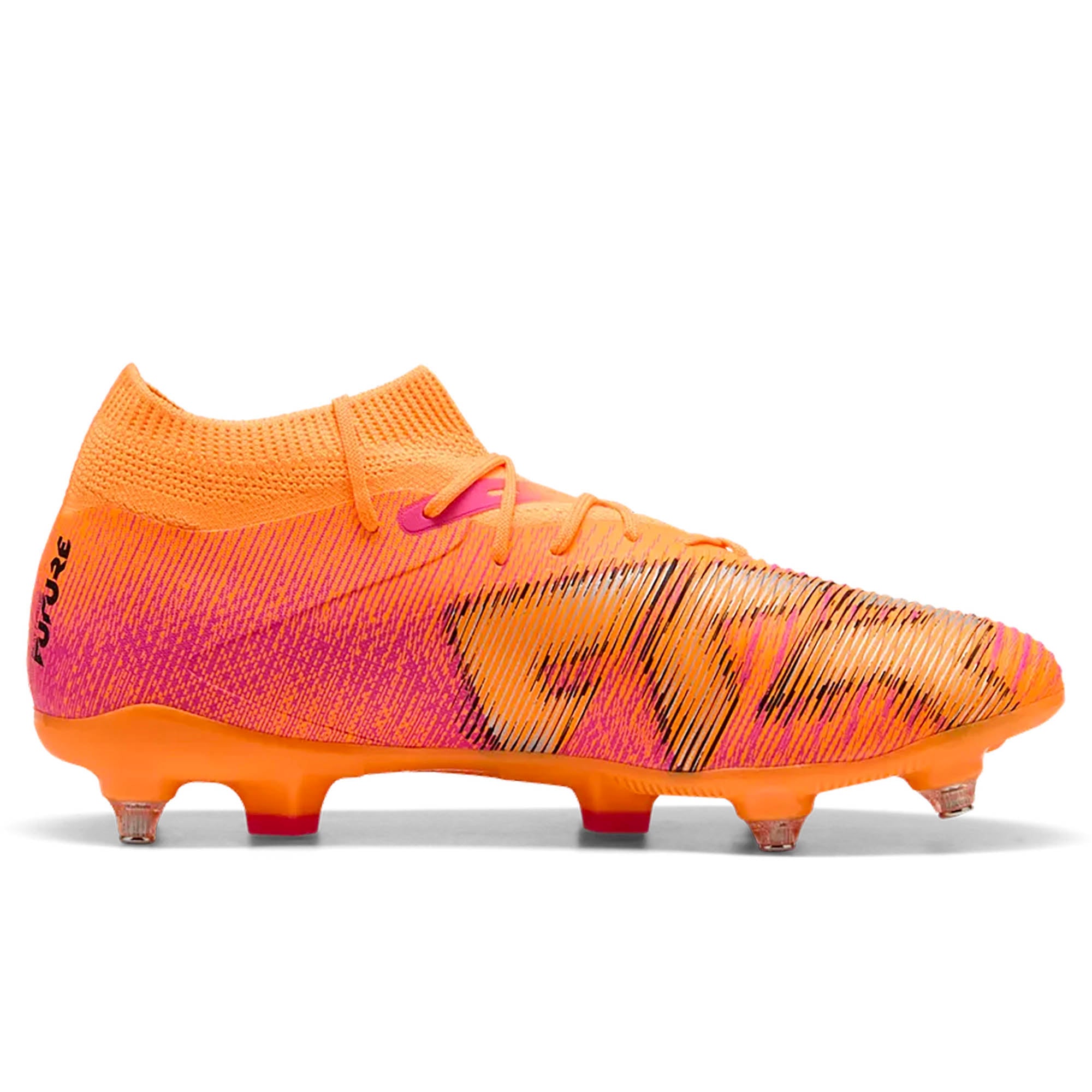 FUTURE_8_MATCH_MXSG_108594_03_Image_3