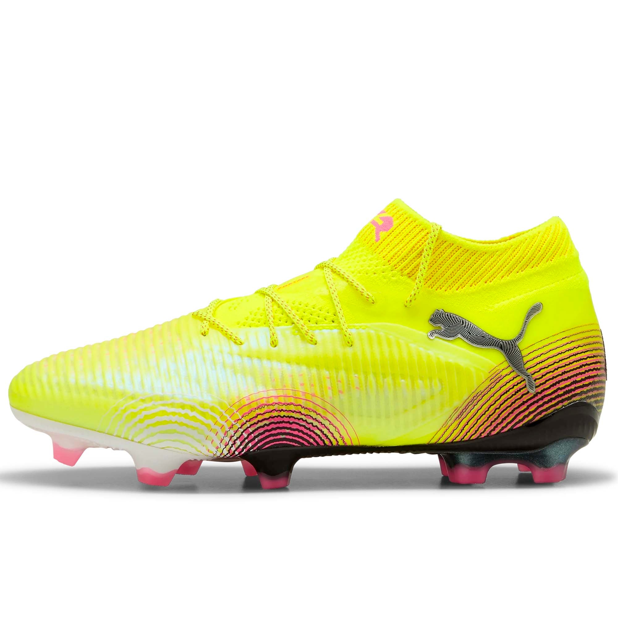 FUTURE_8_ULTIMATE_FG_108138_03_Image_1