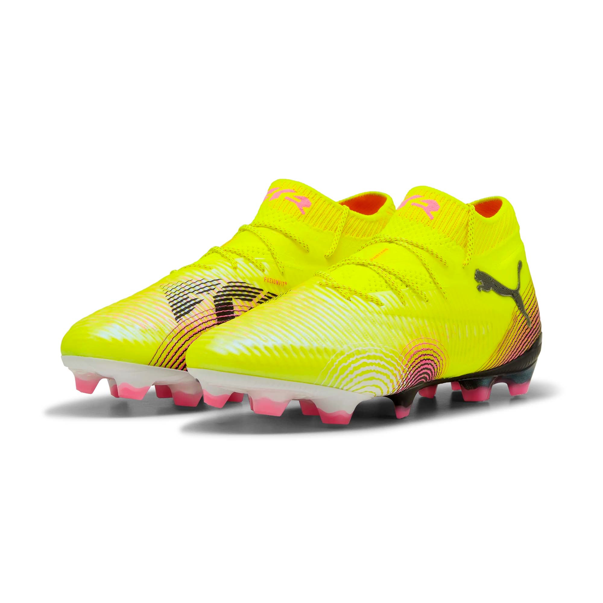 FUTURE_8_ULTIMATE_FG_108138_03_Image_3