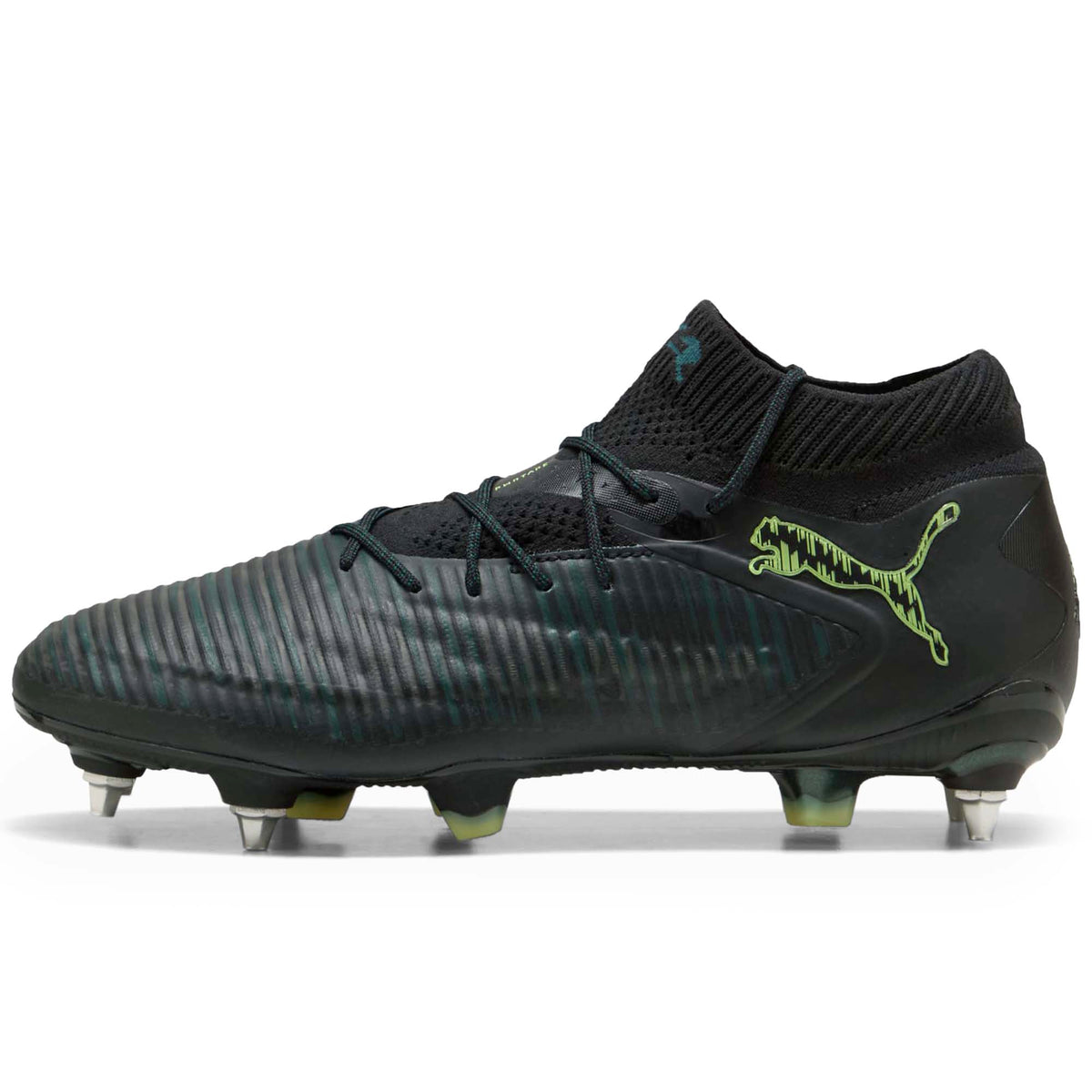 FUTURE_8_ULTIMATE_MXSG_108583_02_Image_1
