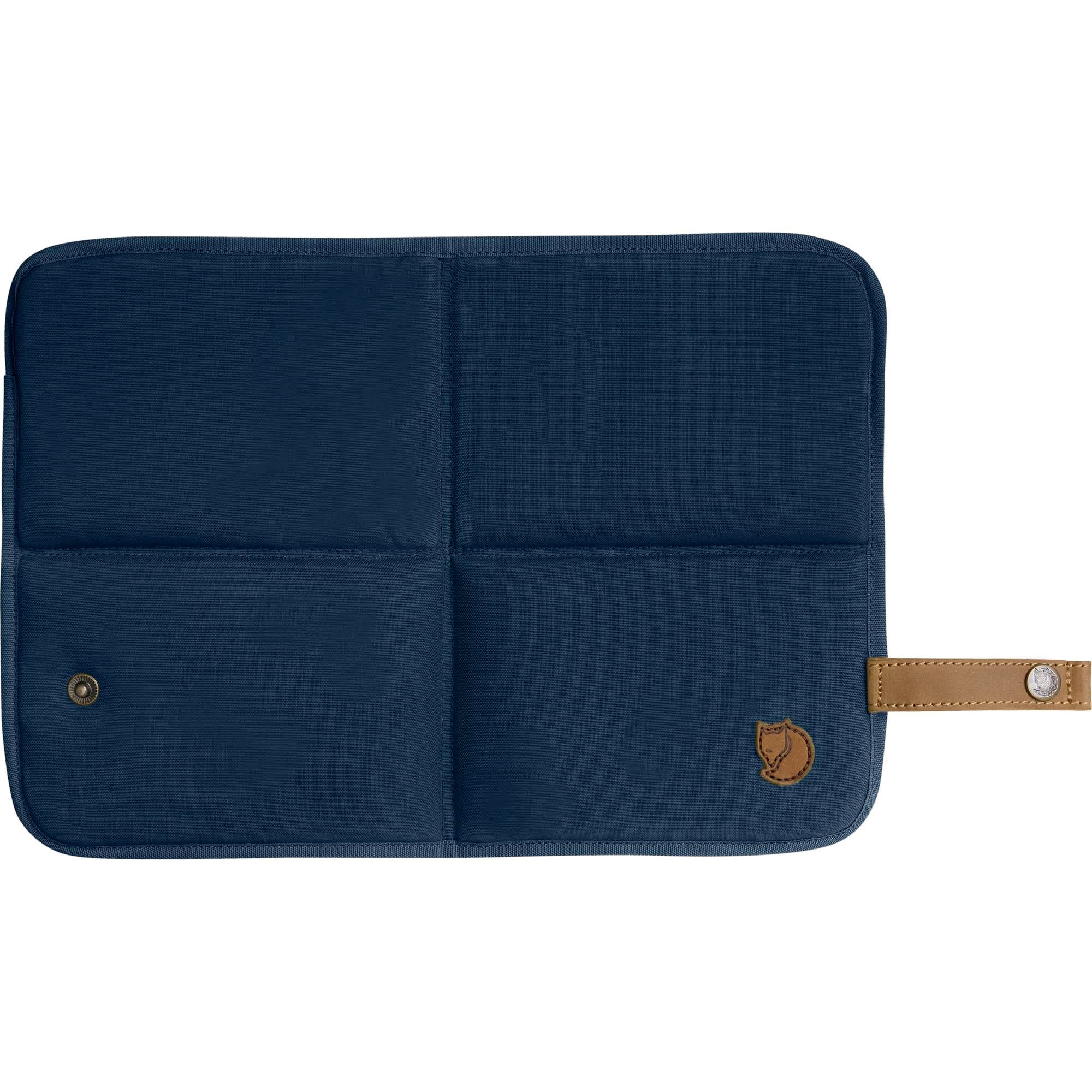 G1000_SEAT_PAD_F77352_560_Image_2