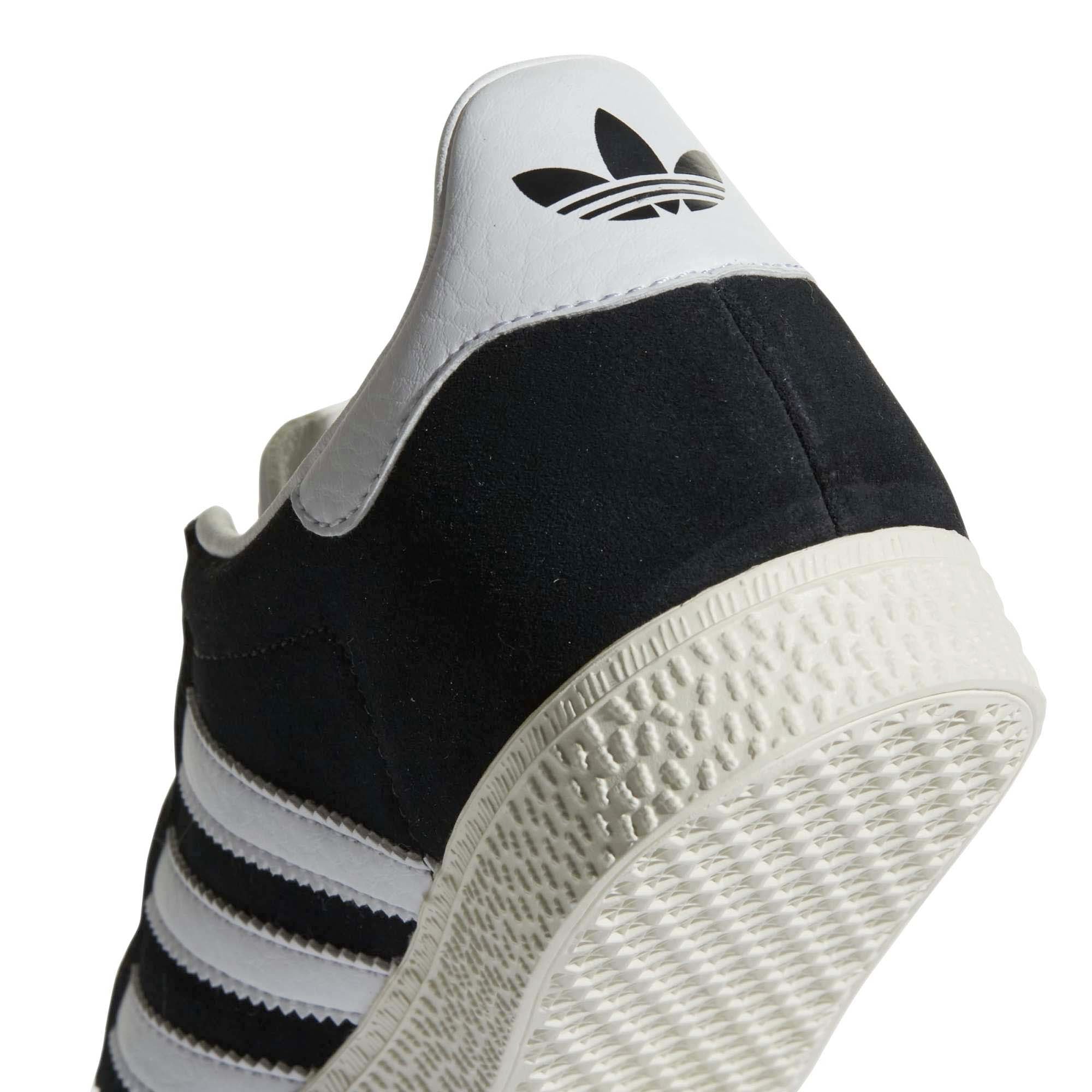 GAZELLE_J_BB2502_CBLACKF_Image_7