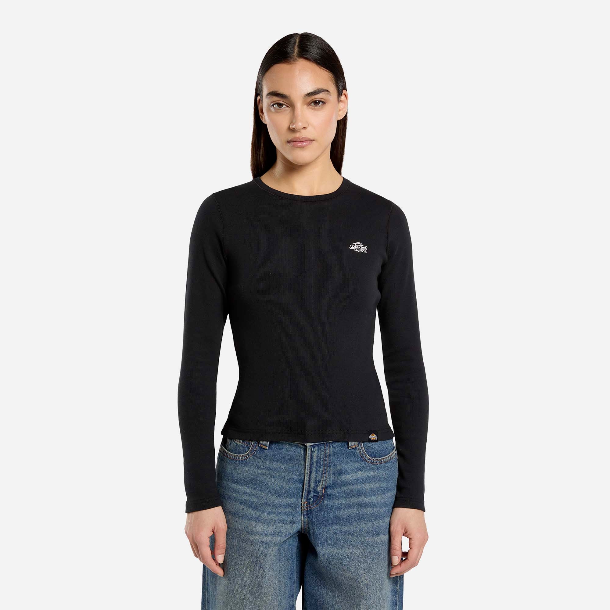 GLADEVILLE_TEE_LS_W_DK0A87QA_BLK1_Image_2