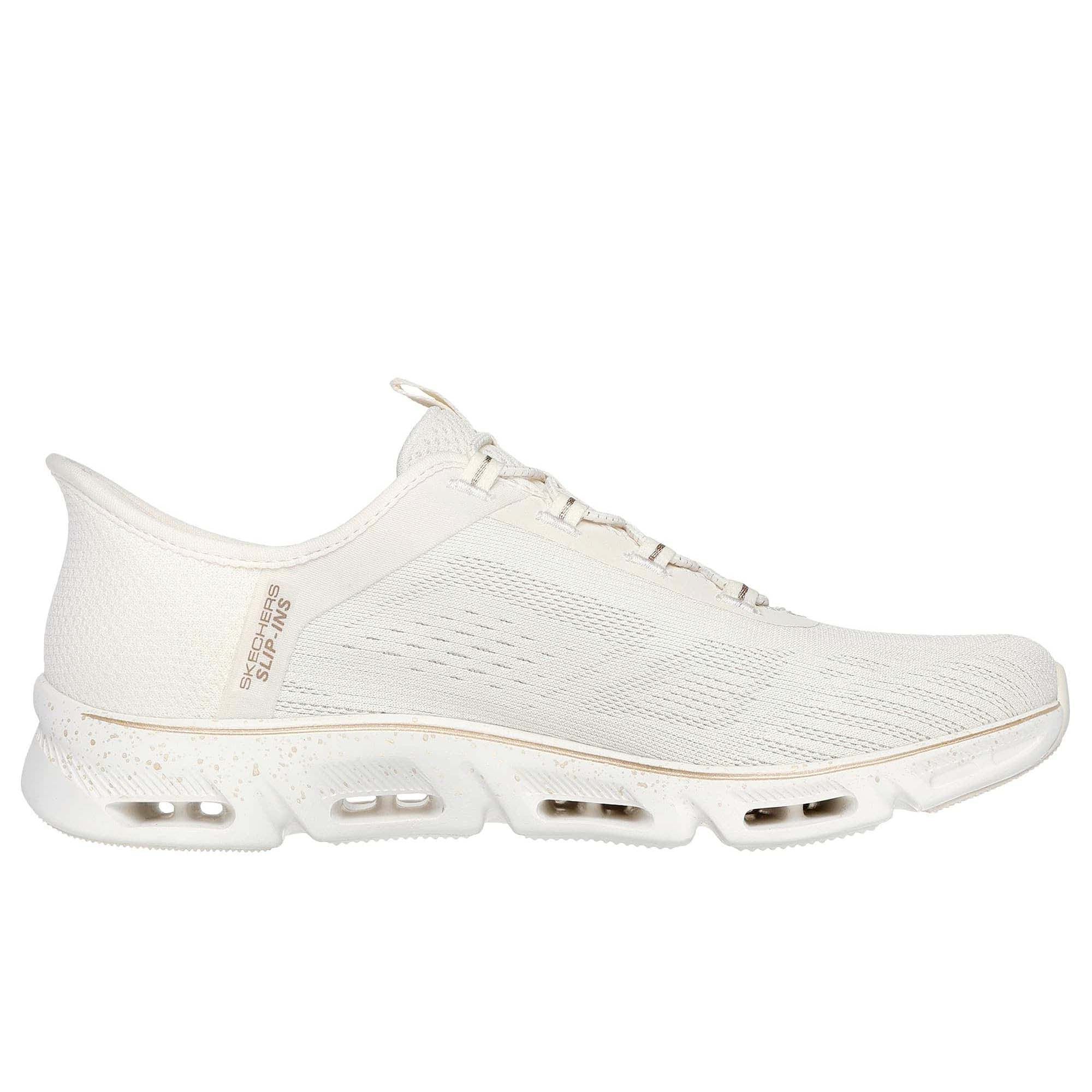 GLIDE-STEP_GRATIFY_-_104610_NTGD_Image_2