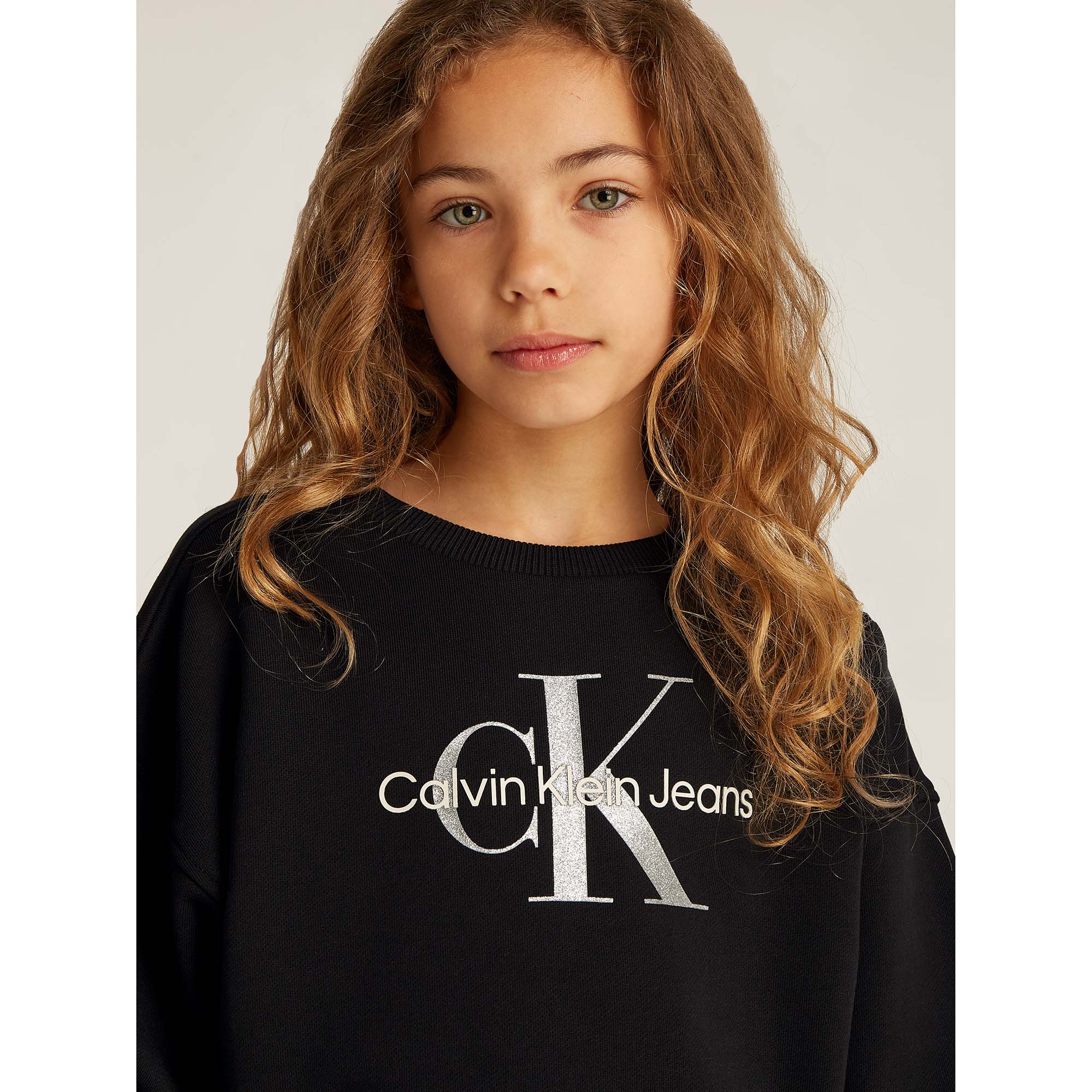 GLITTER_MONOLOGO_CN_SWEATSHIRT_CKIG0IG02823T_BEH_Image_5
