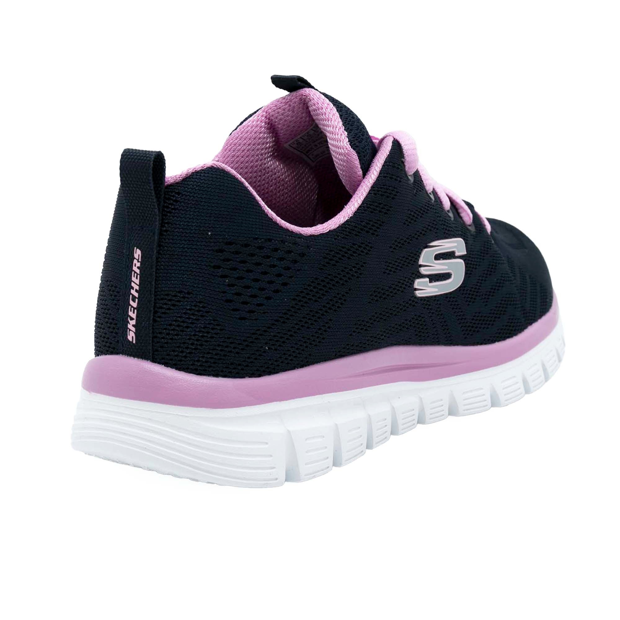 GRACEFUL-GET_CONNECTED_12615_NVPK_Image_4