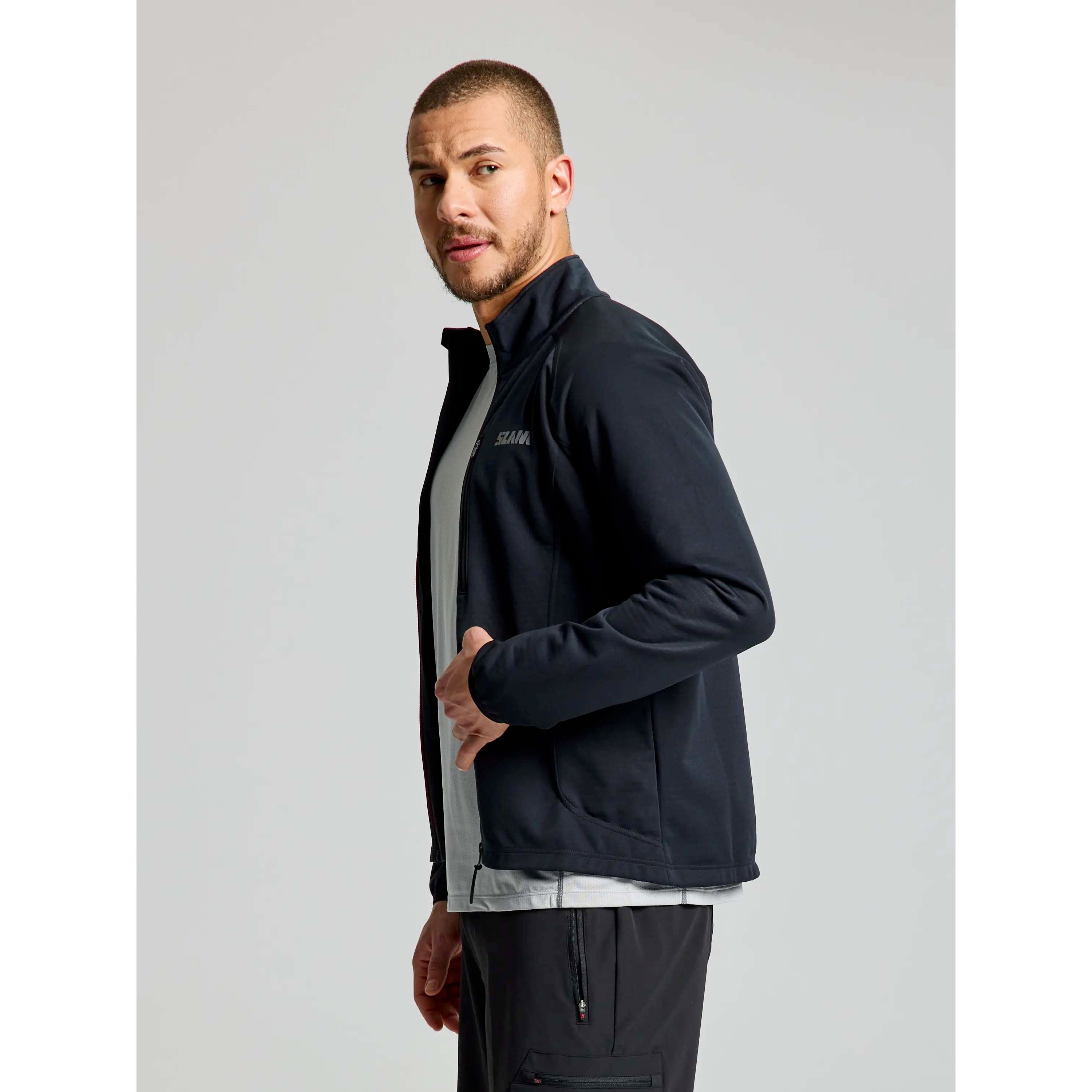 GRAPHENE_SOFTSHELL_JACKET_A125003S00_W01_Image_4