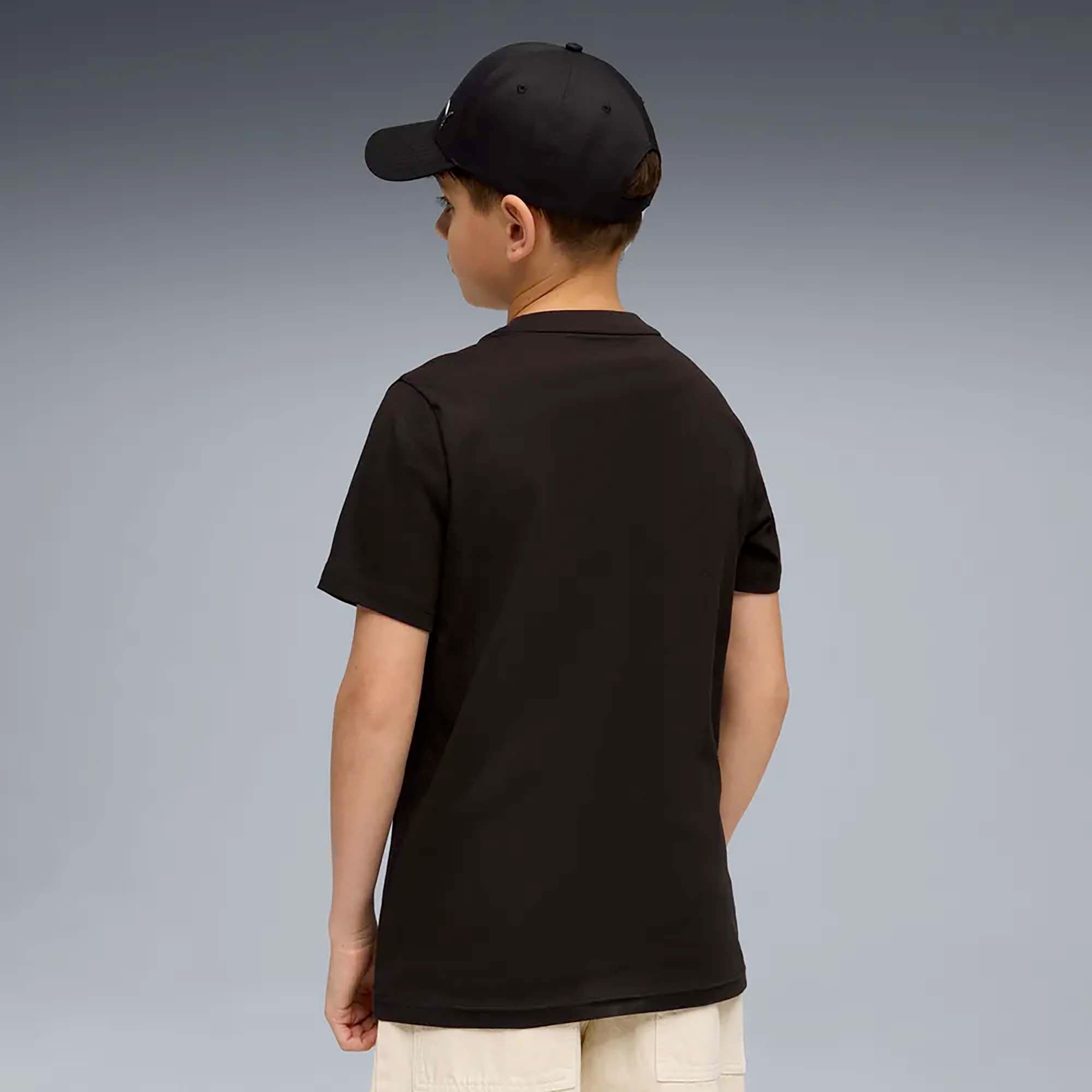 GRAPHIC_CAT_TEE_B_692116_01_Image_3