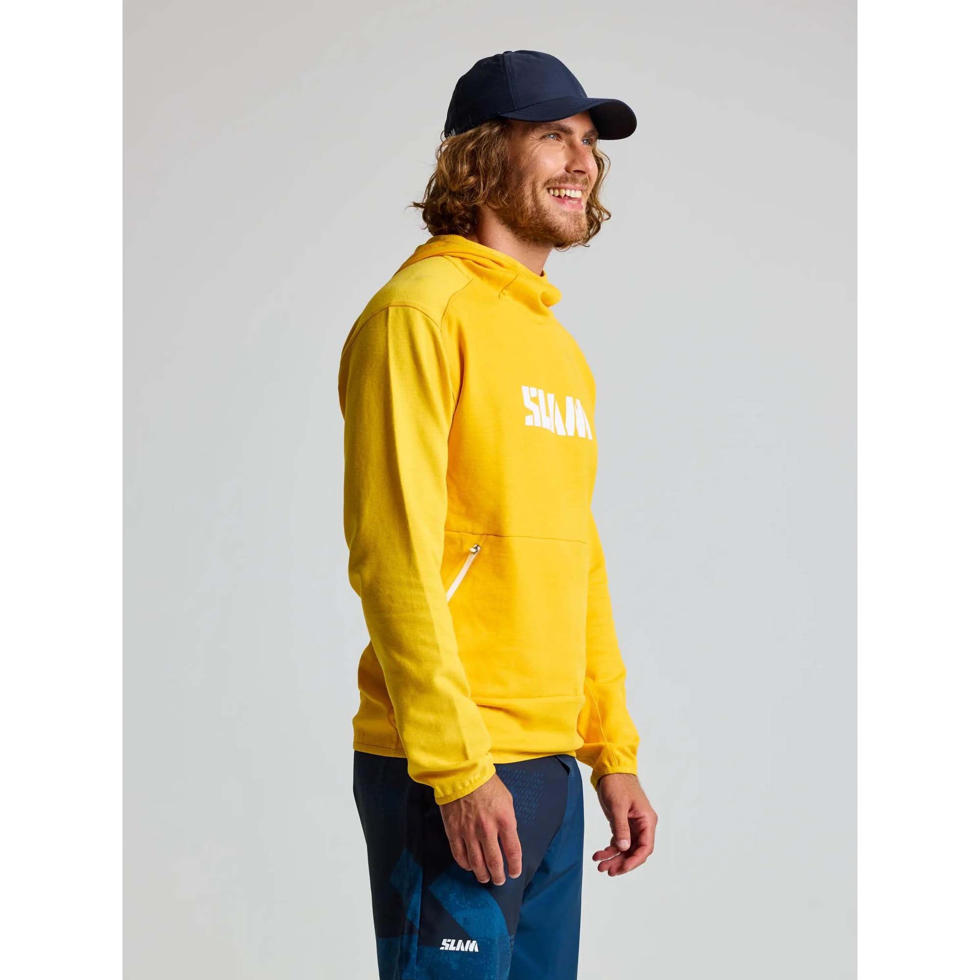 GRAPHIC_HOODIE_A106012S00_W64_Image_3