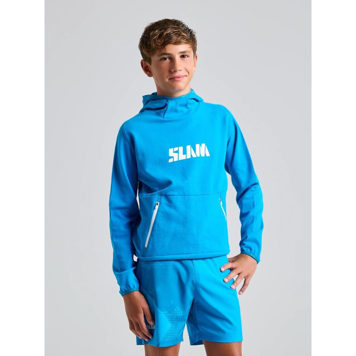 GRAPHIC_JR_HOODIE_A306003S00_W74_Image_2