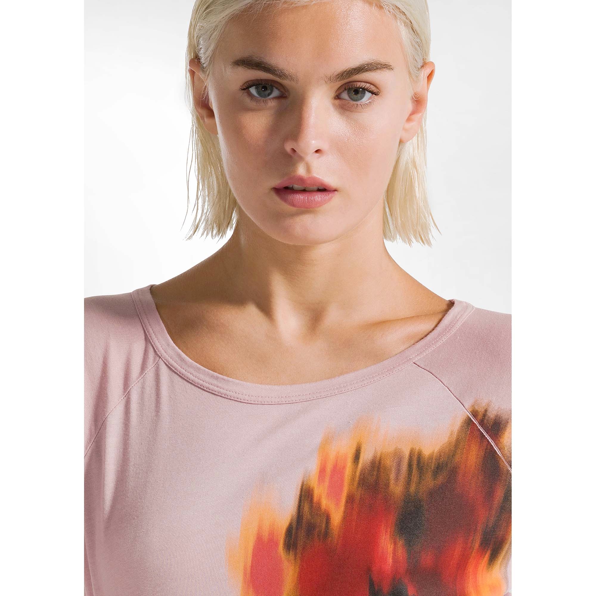 GRAPHIC_MODAL_LONG_SLEEVE_T-SHIRT_D12022_26310_Image_4