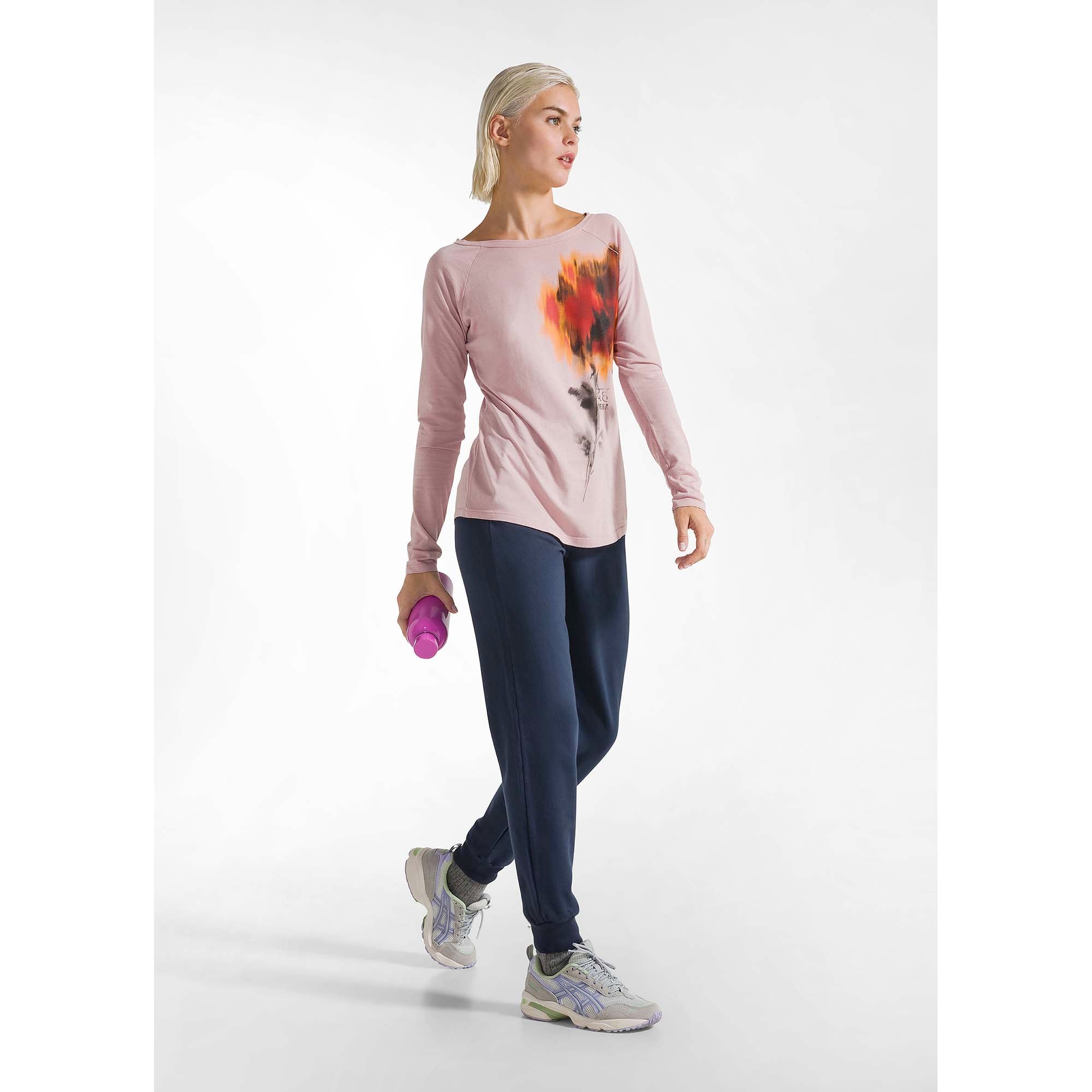 GRAPHIC_MODAL_LONG_SLEEVE_T-SHIRT_D12022_26310_Image_5