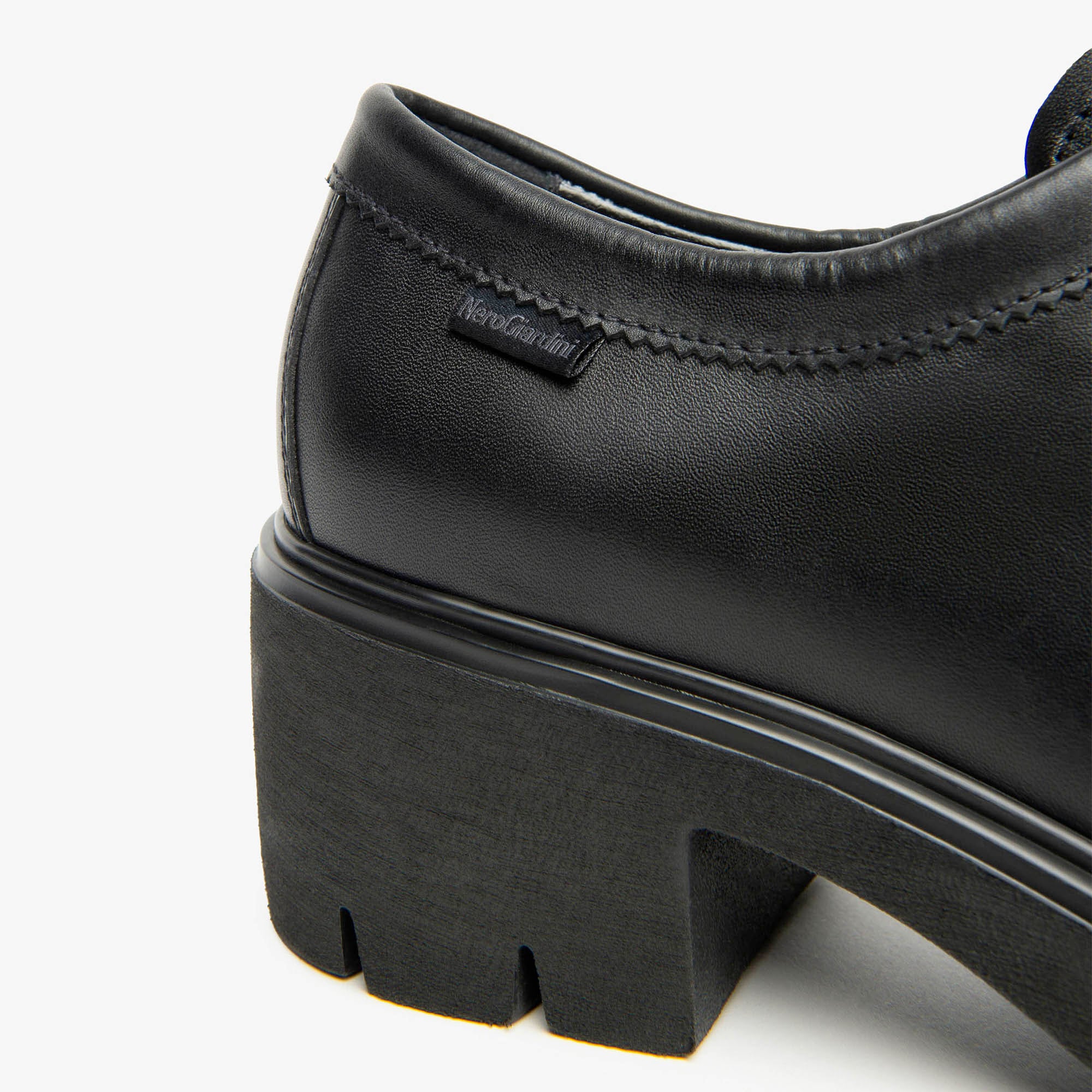 GUANTO_NERO_EVA_URBANA_12_I513986D_100_Image_3