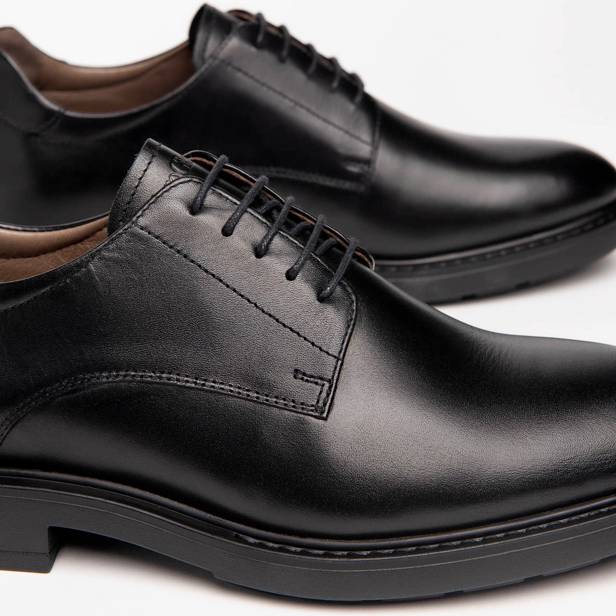 GUANTO_NERO_PUARCO_L15949_I202481U_100_Image_4