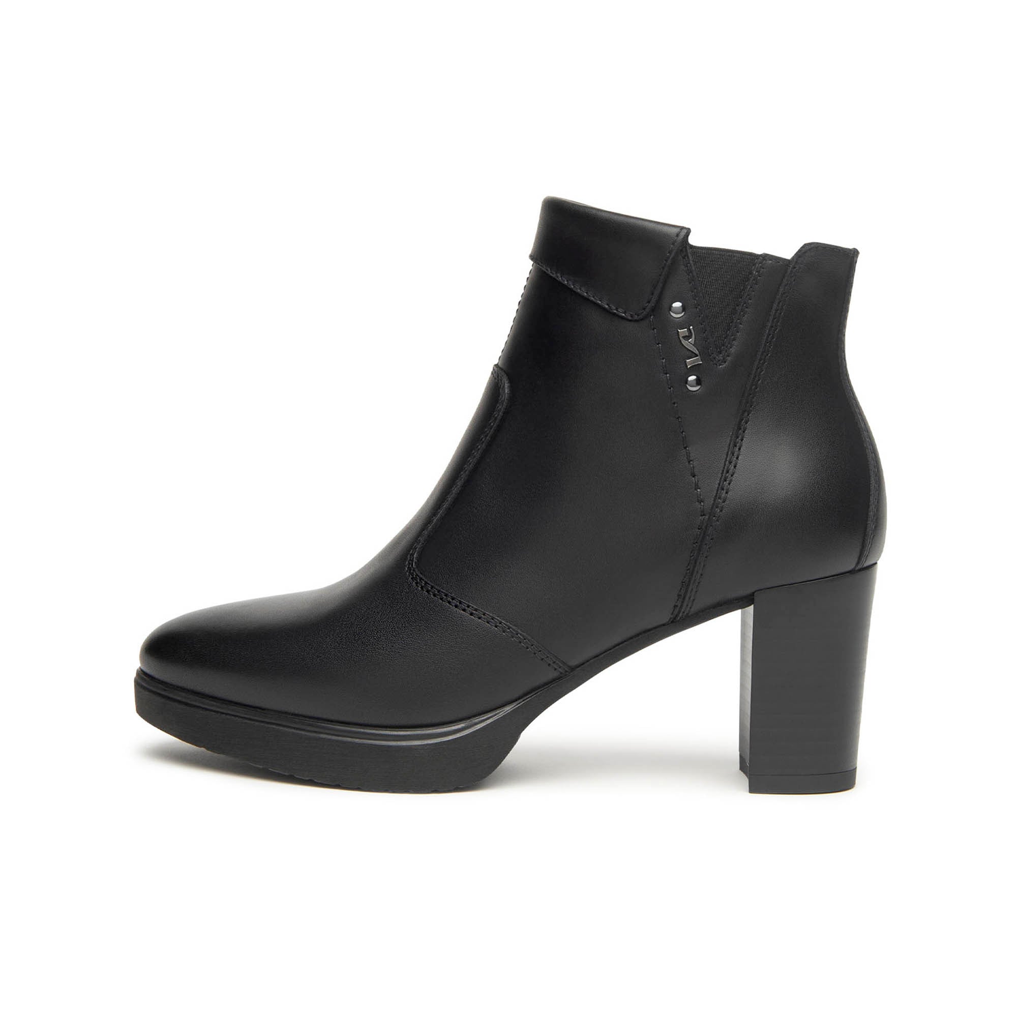 GUANTO_NERO_PULESINA_L16720_NER_I513800D_100_Image_1