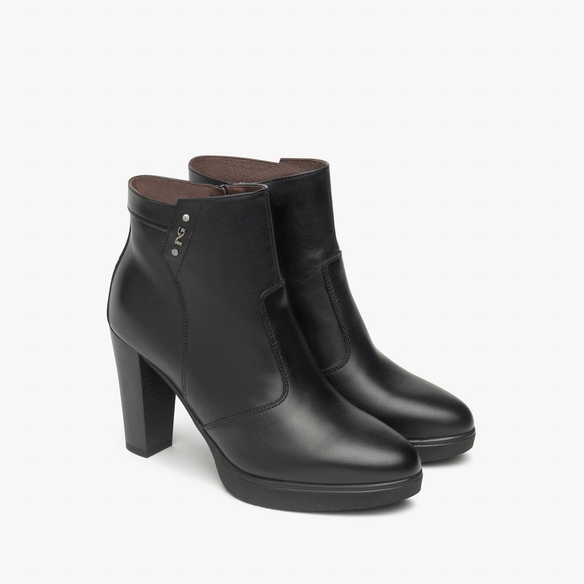 GUANTO_NERO_TBRILL_ANTRACITE_PUALTILIA_L16720_NE_I513810D_100_Image_2