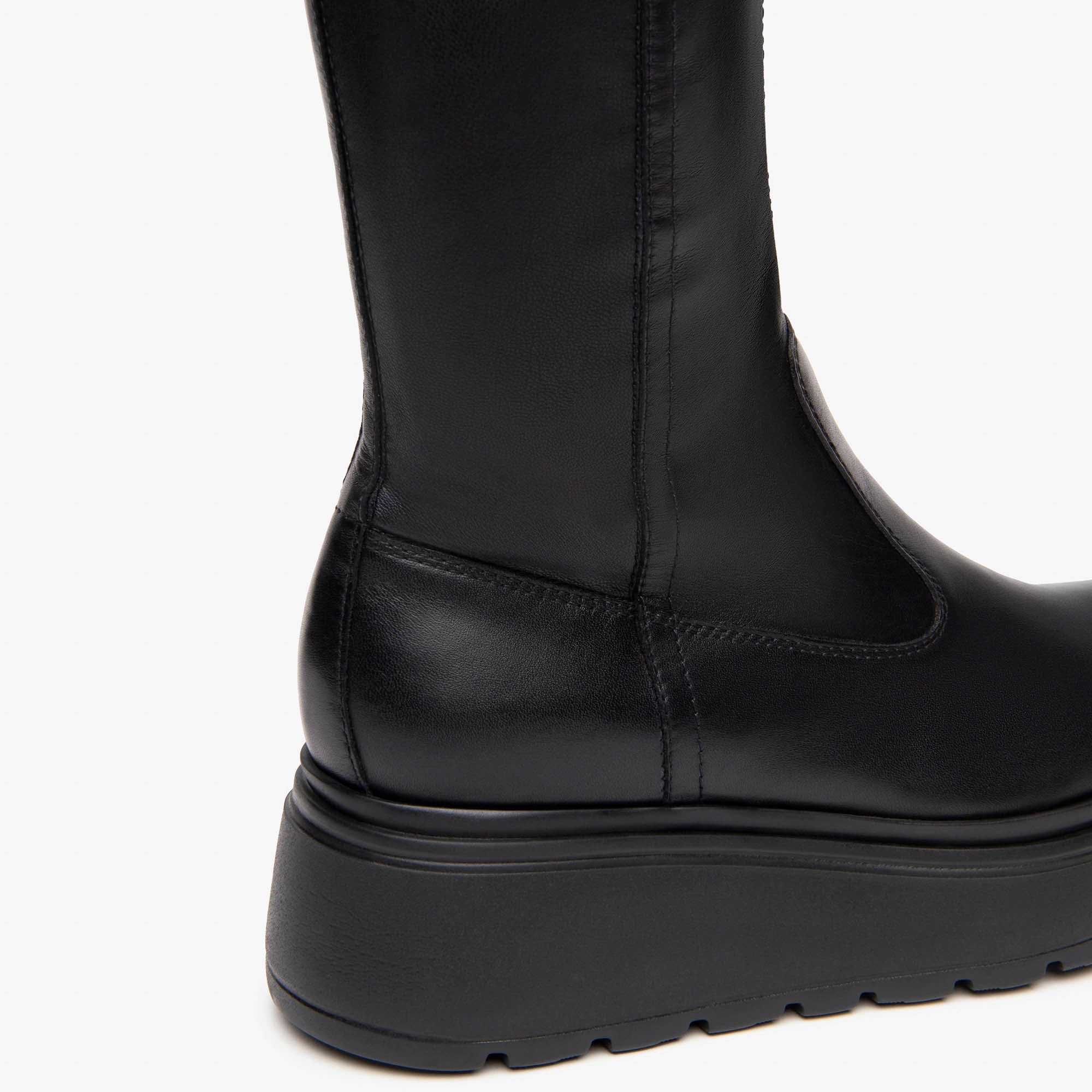 GUANTO_NERO_TNAPPA_GIO_16_EVA_GORGA_12_I514902D_100_Image_3