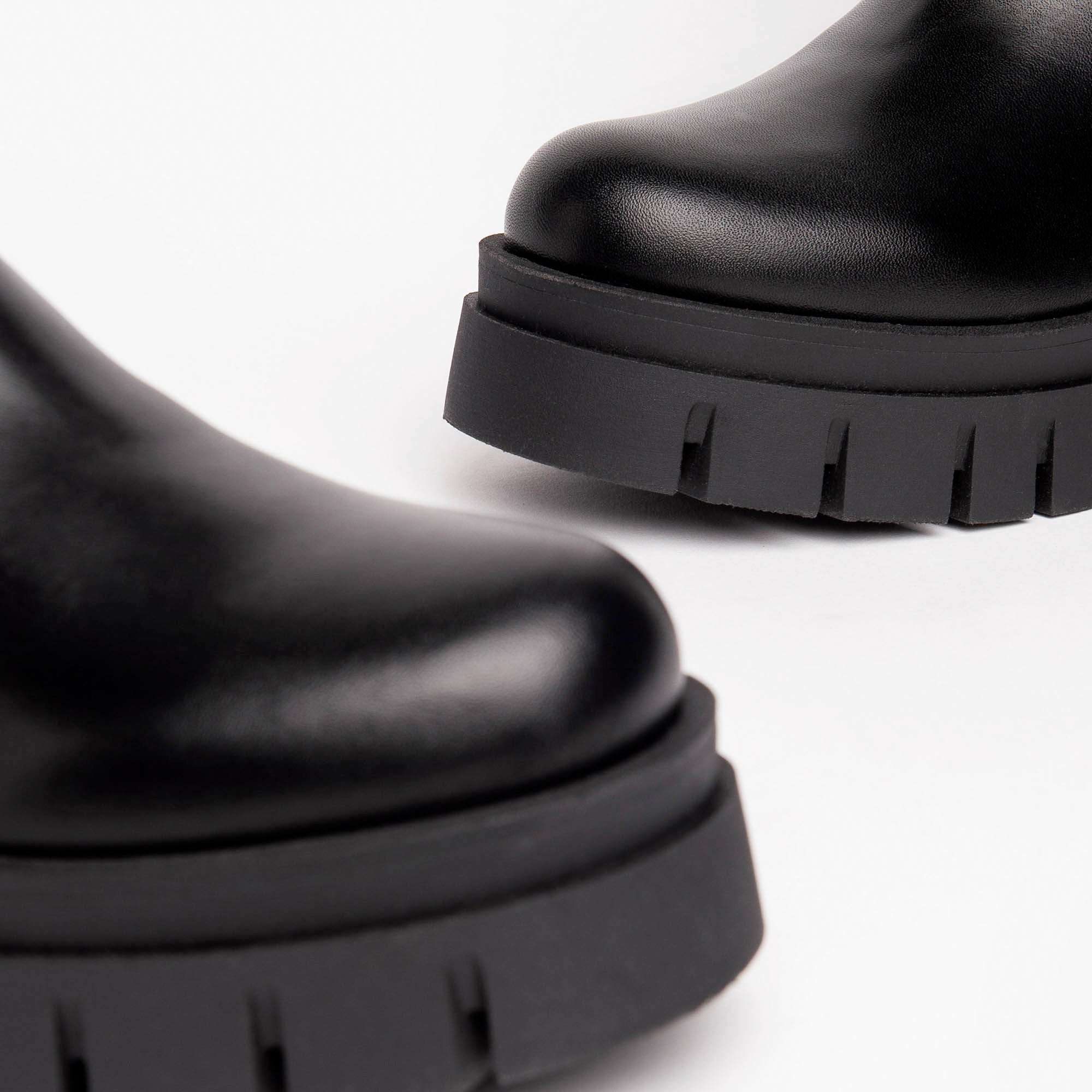 GUANTO_NERO_TR_SULMONA_I309090D_100_Image_3