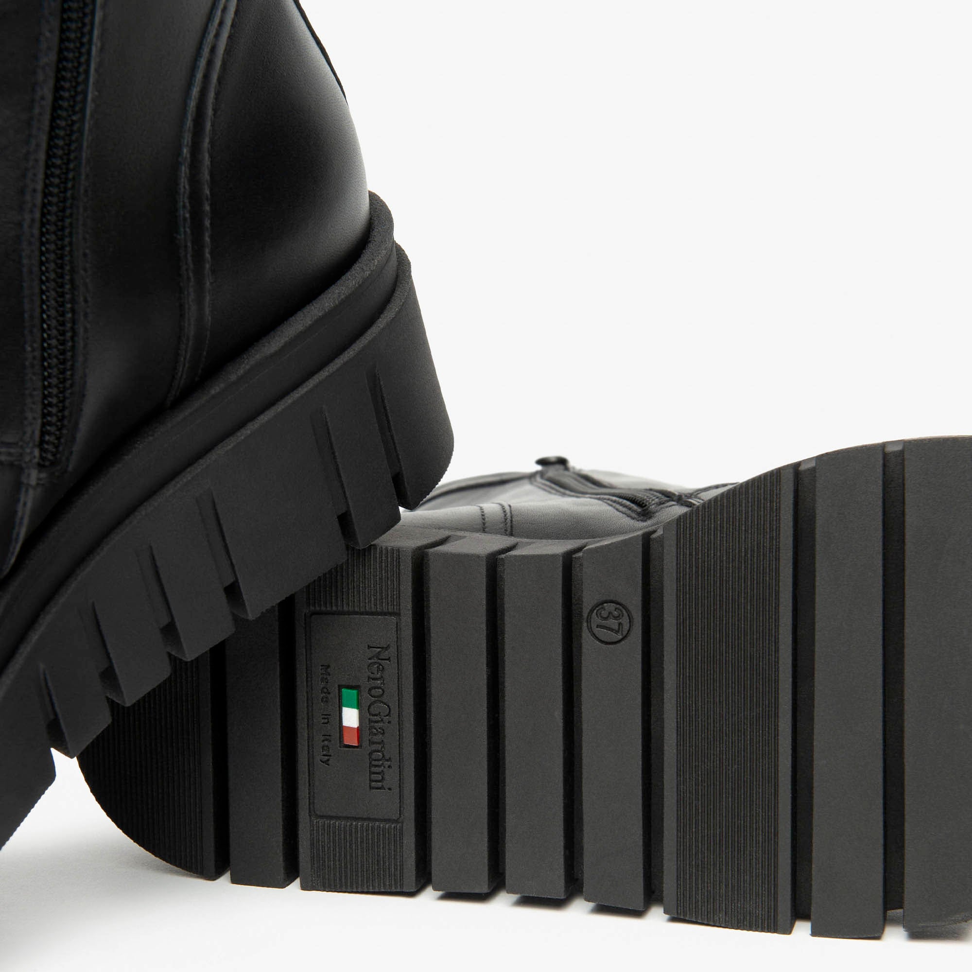 GUANTO_NERO_TR_SULMONA_I514913D_100_Image_4