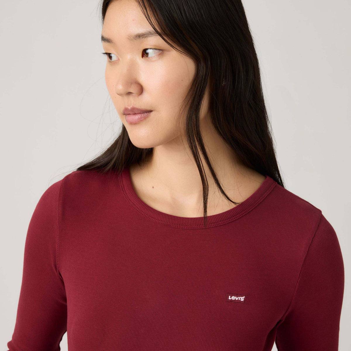 HAYES_LS_TEE_WARM_CABERNET_001J4_0044_Image_4