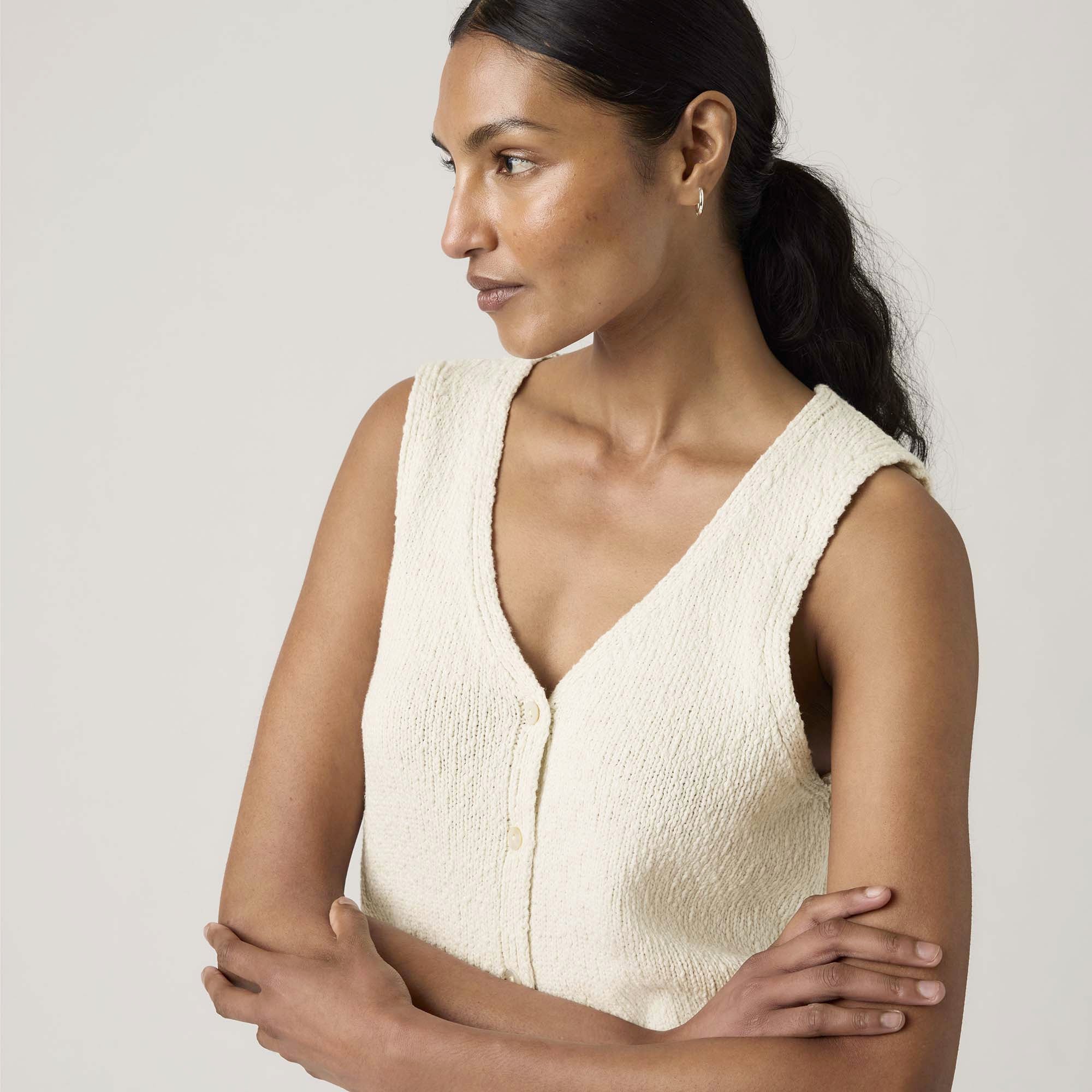 HELEN_MINI_BOUCLE_VEST_005AB_0000_Image_4