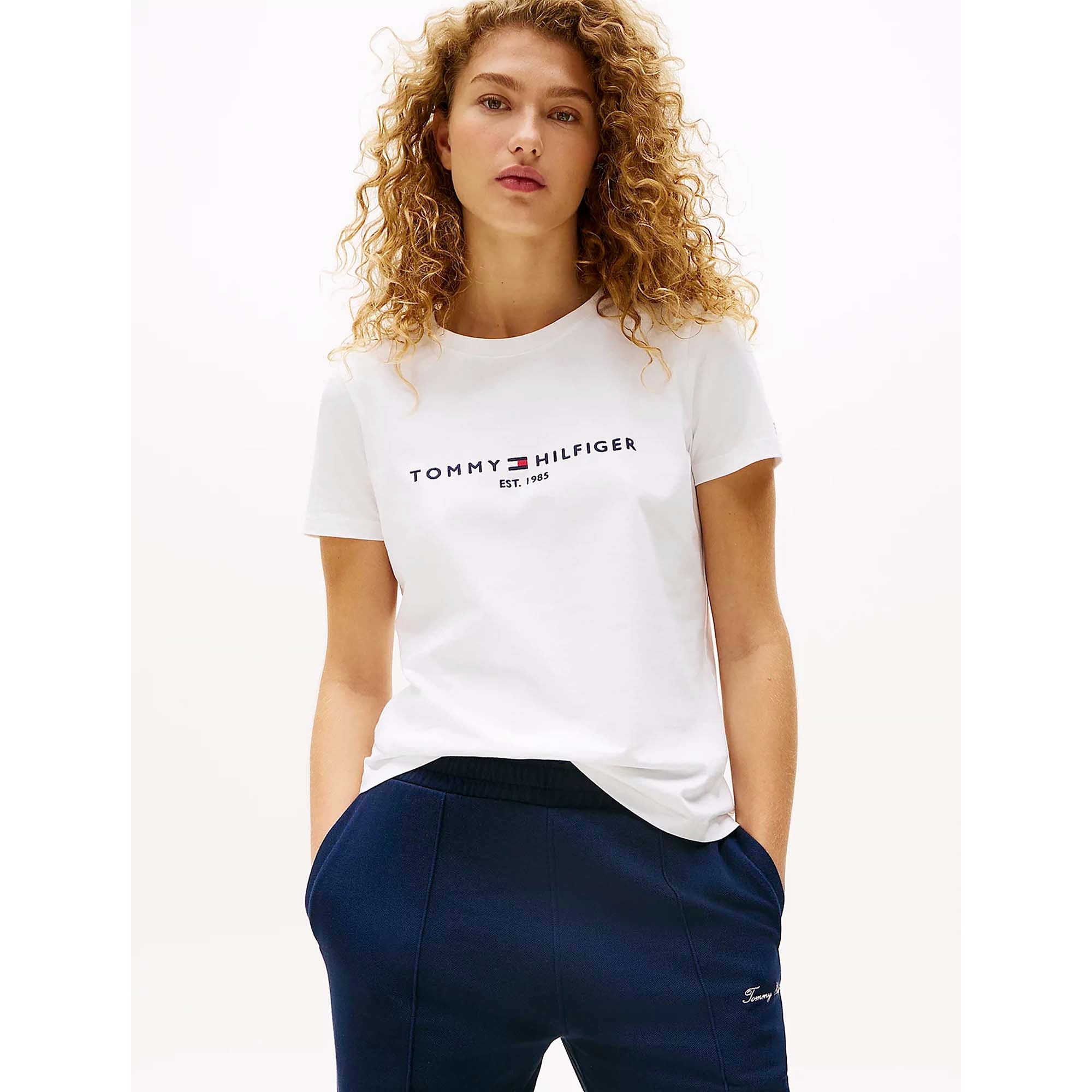 HERITAGE_HILFIGER_C-NK_REG_TEE_WW0WW31999_YBR_Image_2