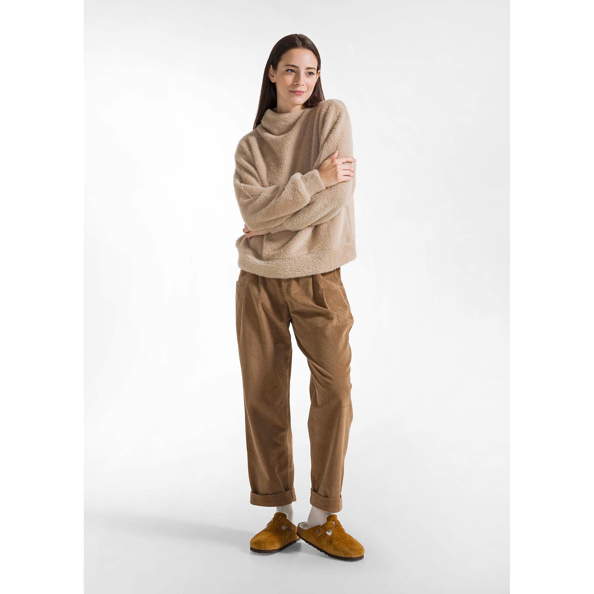 HIGH_NECK_FLUFFY_SWEATSHIRT_D12070_26010_Image_5