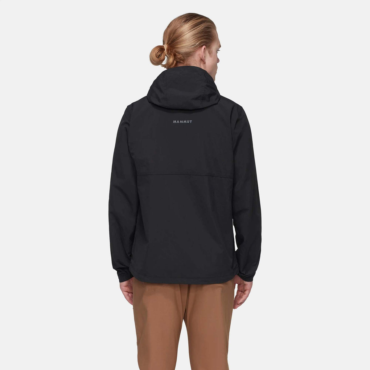 HIKING_WB_HOODED_ANORAK_101200781_0001_Image_4