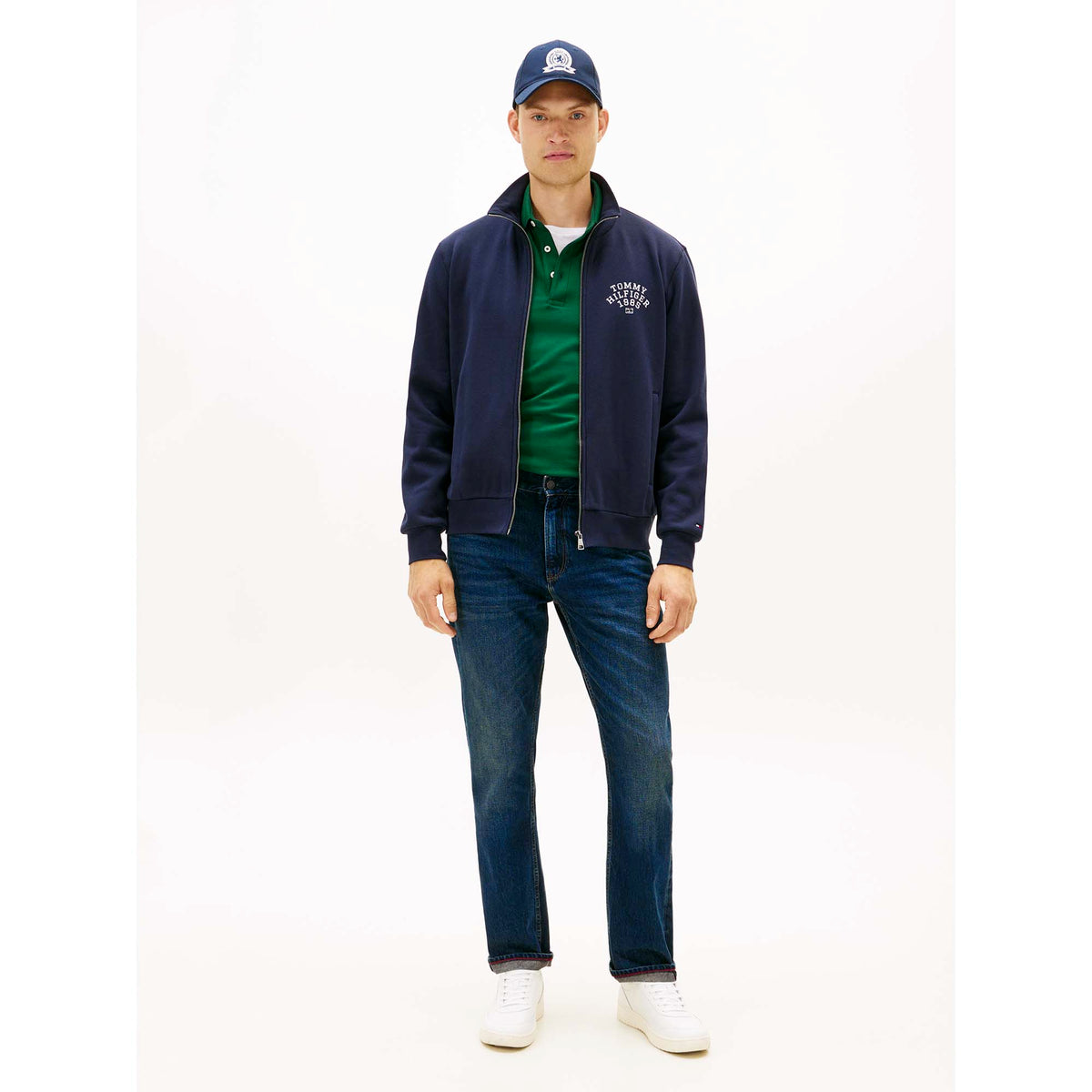 HILFIGER_ARCH_STAND_MW0MW41425_DW5_Image_5