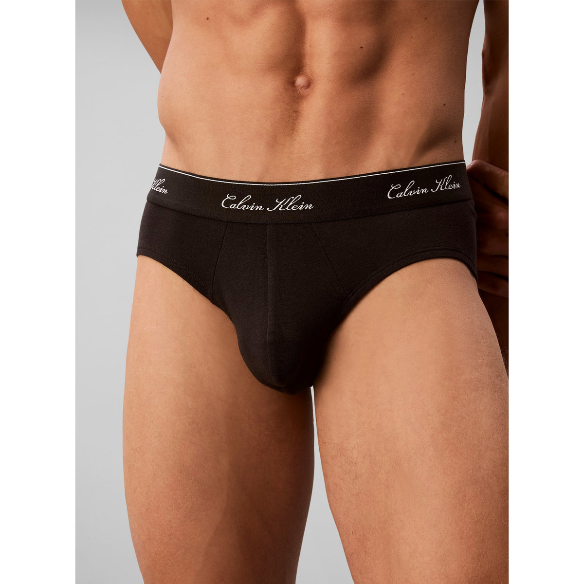 HIP_BRIEF_3PK_LV00NB4606_TM6_Image_4