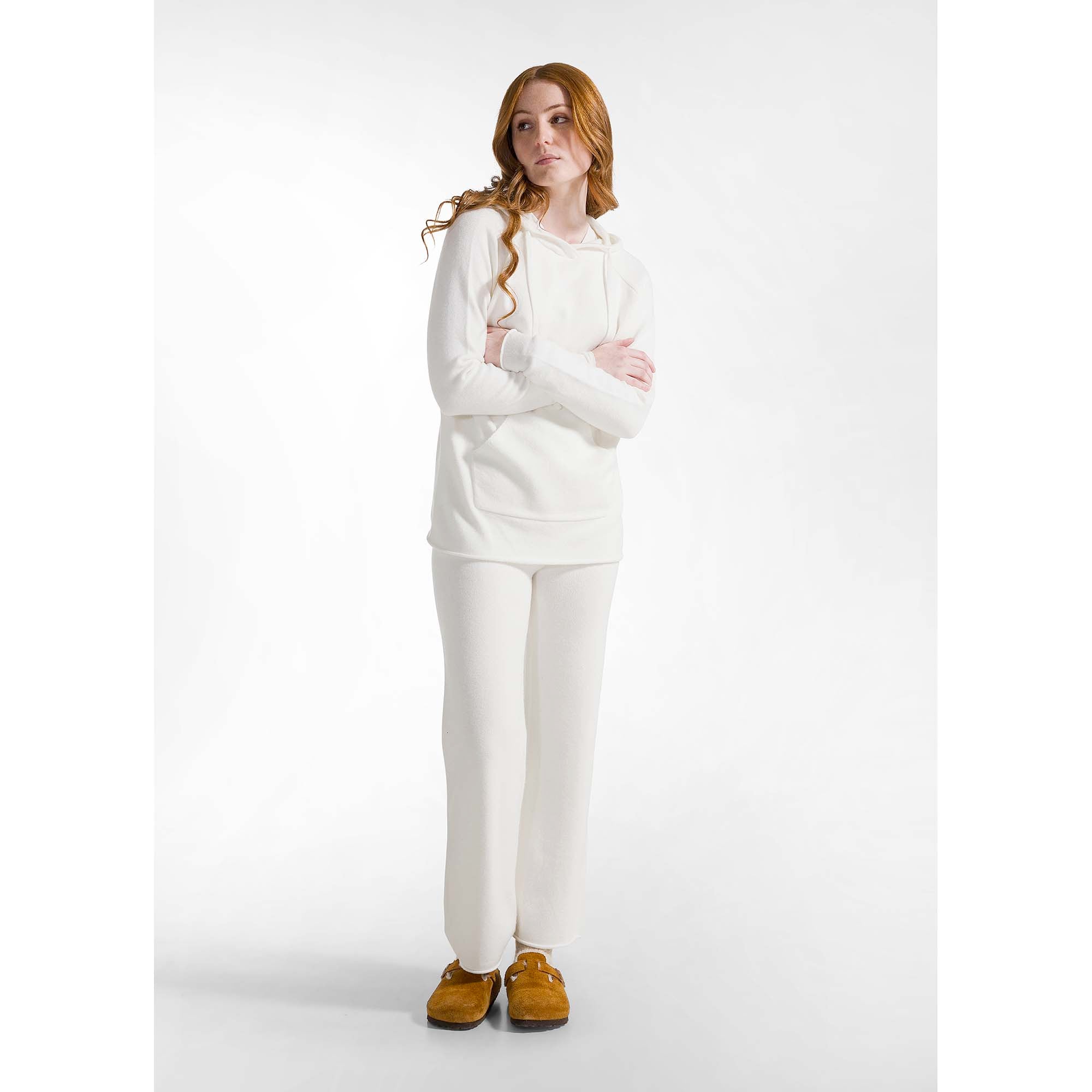 HOODED_SWEATER_A00710_18001_Image_5