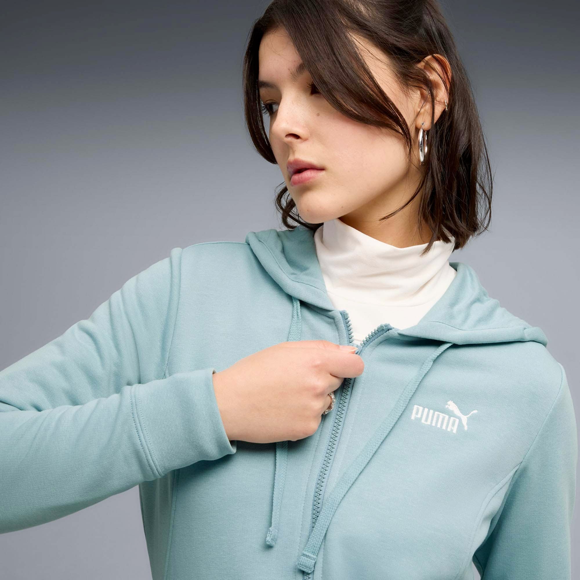 HOODED_SWEAT_SUIT_TR_CL_691902_47_Image_4