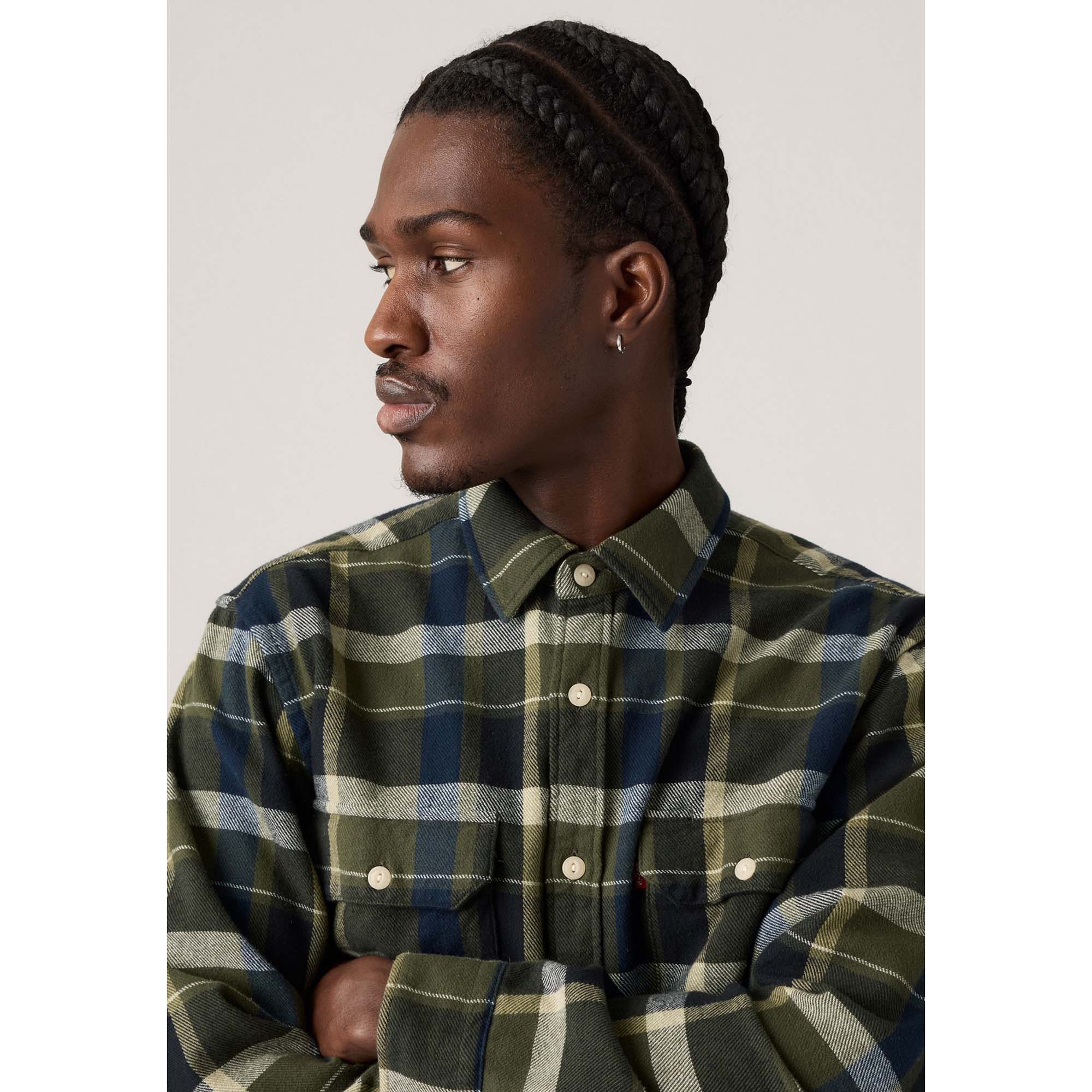 JACKSON_WORKER_MEDINA_PLAID_DEEP_DEPTHS_19573_0288_Image_4