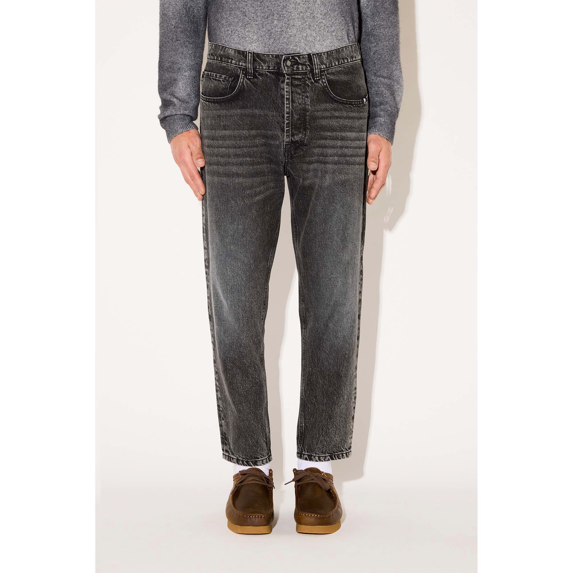 JEREMIAH_MAN_AMU001N0943011_C0998_Image_2