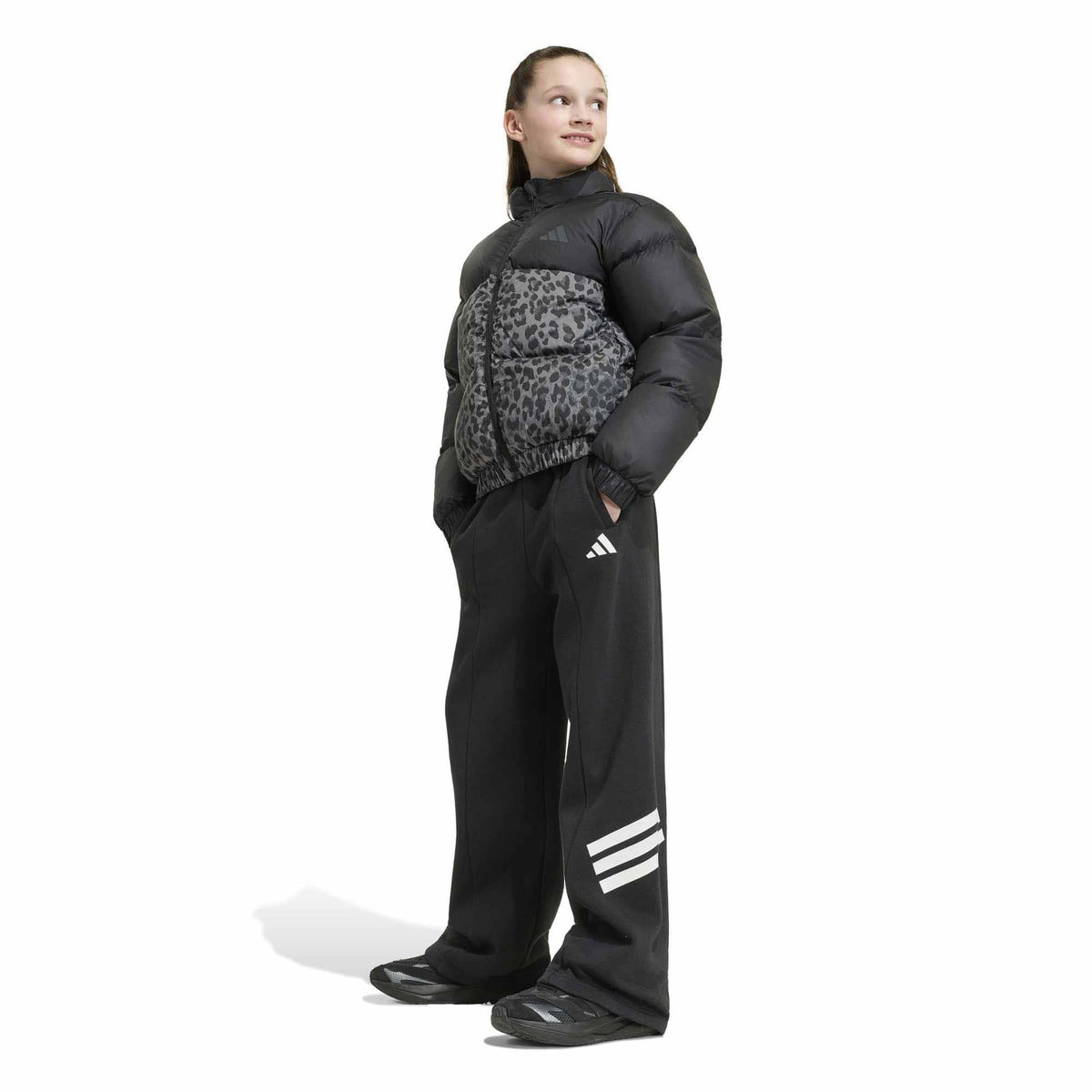 JG_SD_AOP_JKT_KH0202_BLACKGR_Image_4