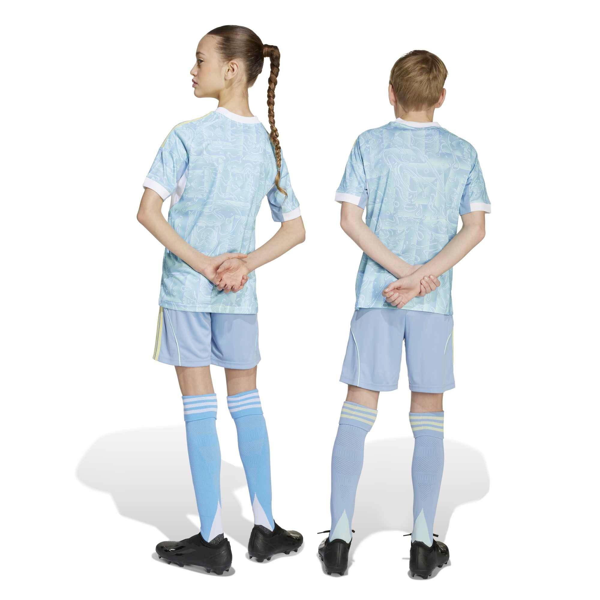 JUVE_A_SHO_Y_JN5204_ASHBLU_Image_3