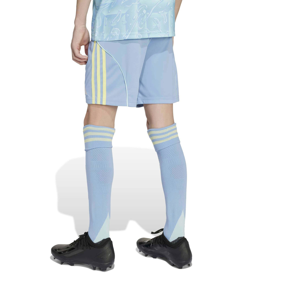 JUVE_A_SHO_Y_JN5204_ASHBLU_Image_5