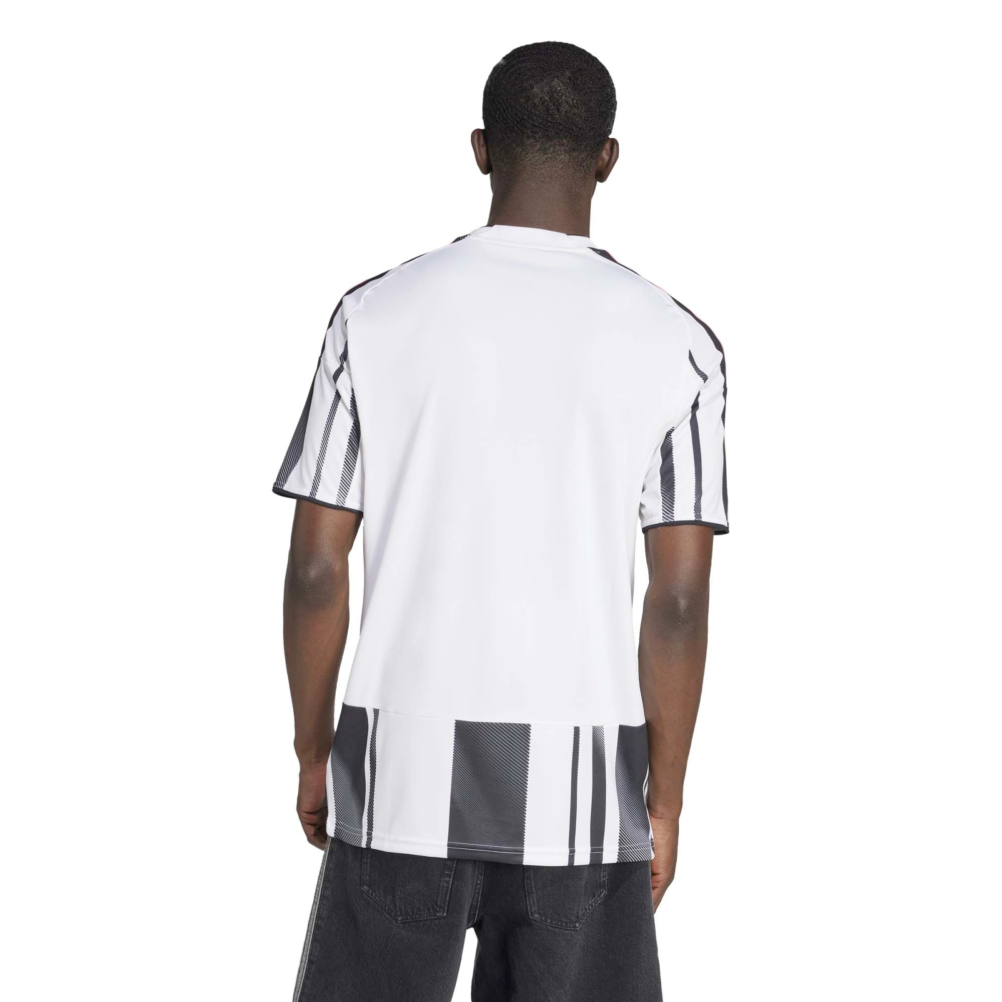 JUVE_H_JSY_JJ4320_WHITEBL_Image_3