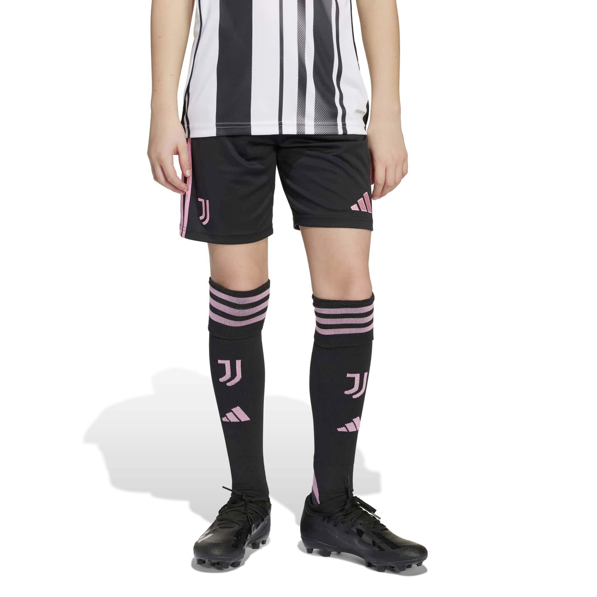 JUVE_H_SHO_Y_JN5221_BLACK_Image_4