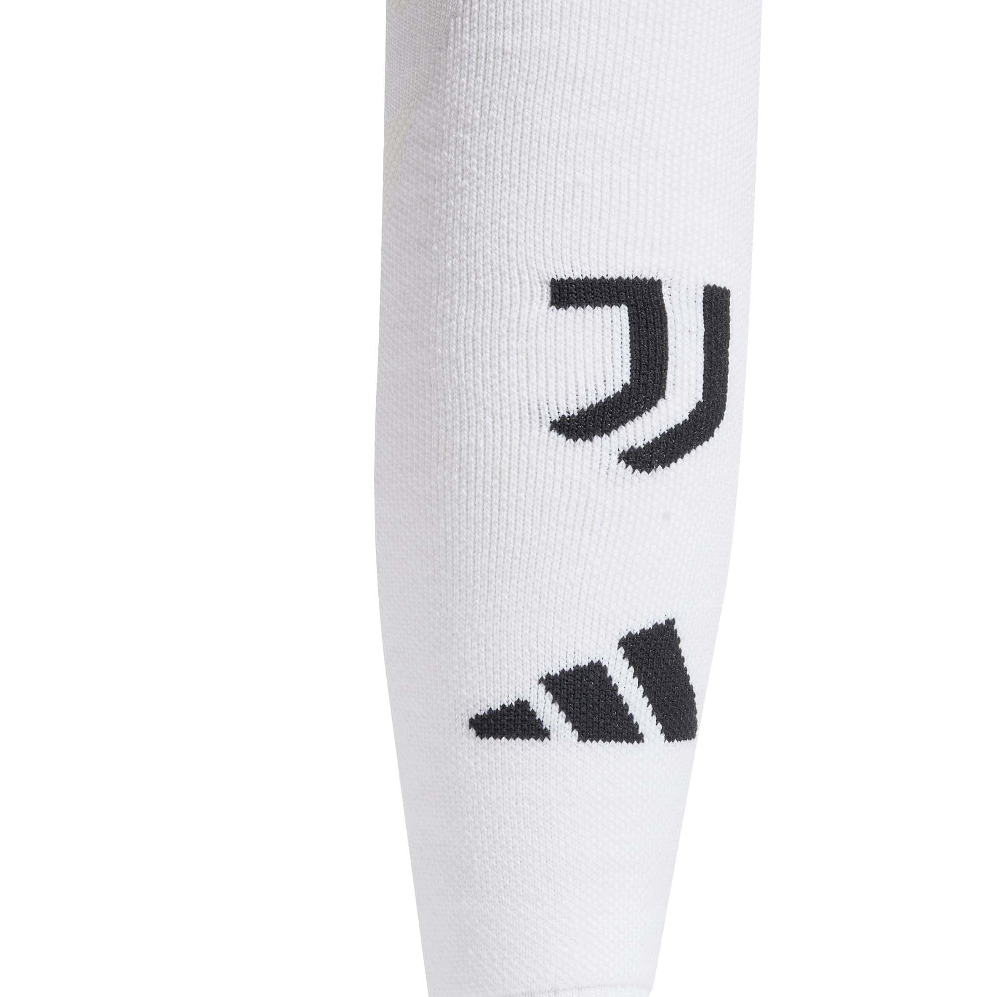 JUVE_H_SO_IS8004_WHITEBL_Image_3