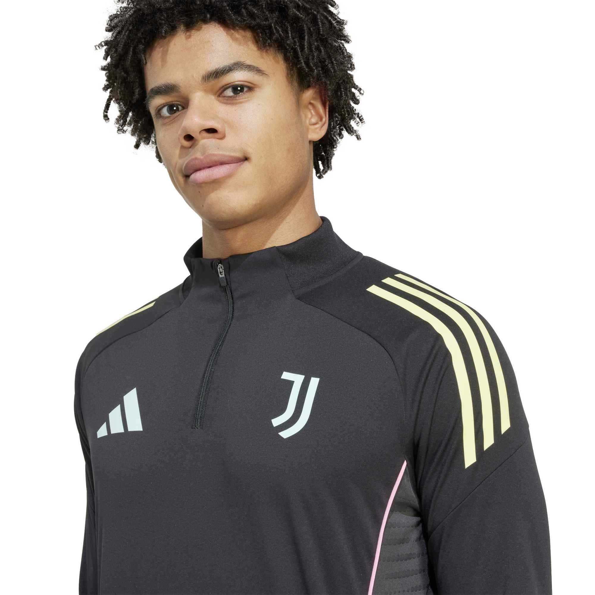 JUVE_TR_TOP_JN7453_BLACK_Image_5